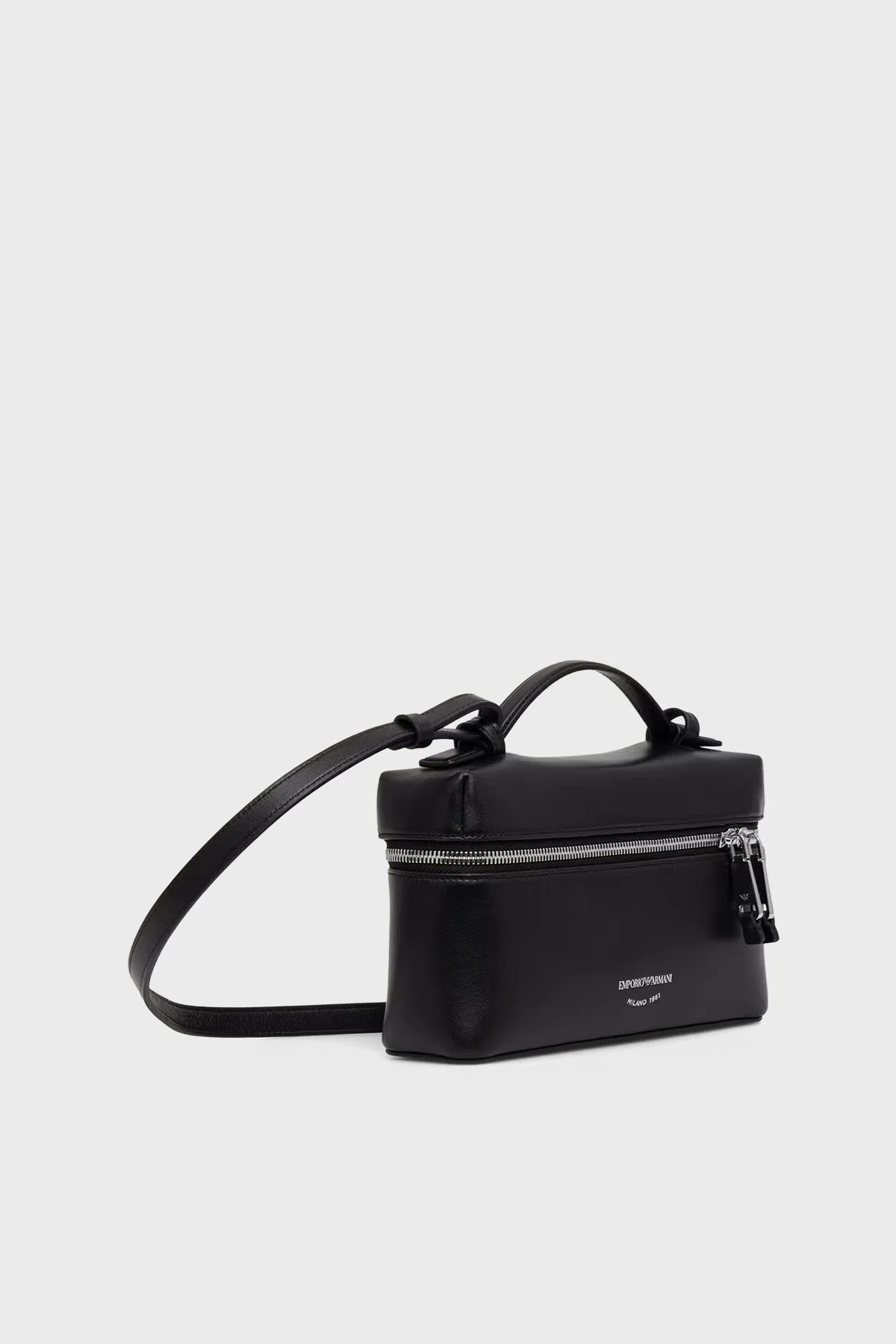 Emporio Armani Logolu Çıkarılabilir Askılı Kadın Çanta EW004564 AF32959 UC001 Siyah - 3