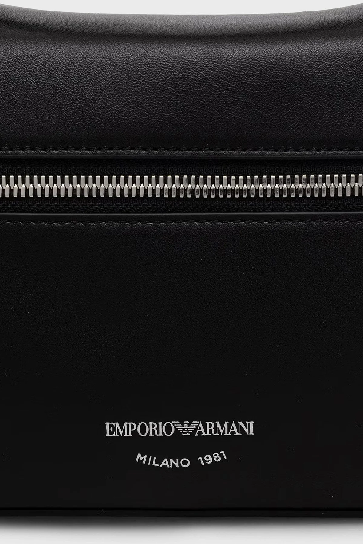Emporio Armani Logolu Çıkarılabilir Askılı Kadın Çanta EW004564 AF32959 UC001 Siyah - 4