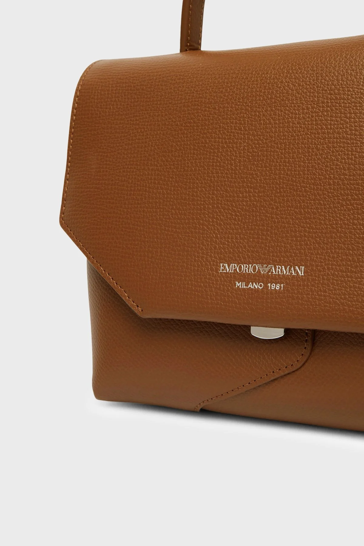 Emporio Armani Logolu Çıkarılabilir Askılı Kadın Çanta EW005672 AF29459 U6124 Taba - 6