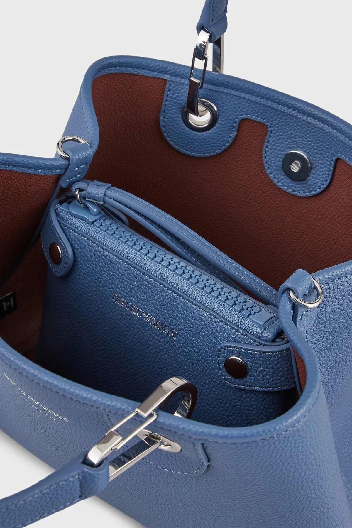 Emporio Armani Logolu Çıkarılabilir İç Bölmeli ve Omuz Askılı Bayan Çanta Y3D166 YFO5E 89587 MAVİ - 4