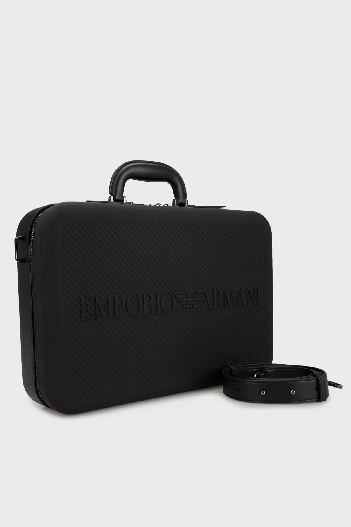 Emporio Armani Logolu Çıkarılabilir Omuz Askılı Erkek Çanta Y4P367 YQ81I 80001 SİYAH - 3