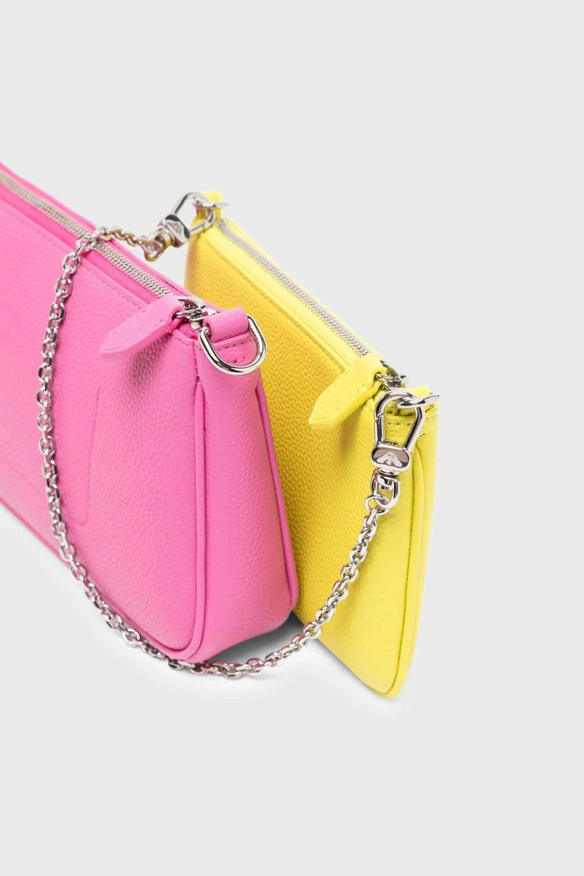 Emporio Armani Logolu Çıkarılabilir Zincir Askılı Bayan Çanta Y3H317 YVM4E 89705 FUŞYA-SARI - 4