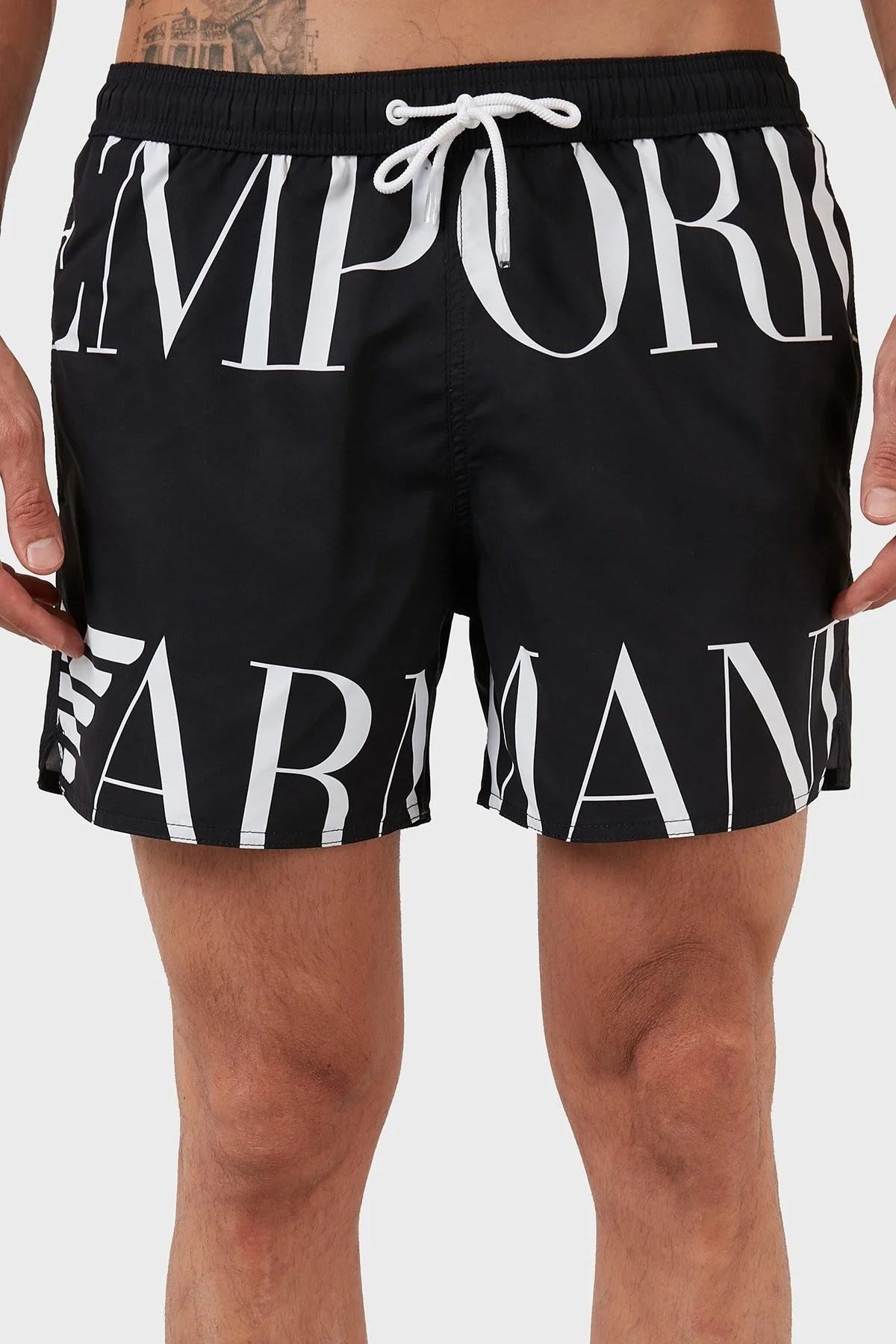 Emporio Armani Logolu Deniz Şortu Regular Fit Belden Bağlamalı Erkek Mayo Short S 211740 2R424 08221 SİYAH-BEYAZ - 2