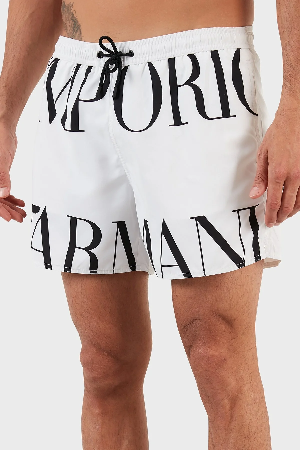 Emporio Armani Logolu Deniz Şortu Regular Fit Belden Bağlamalı Erkek Mayo Short S 211740 2R424 77010 BEYAZ - 3