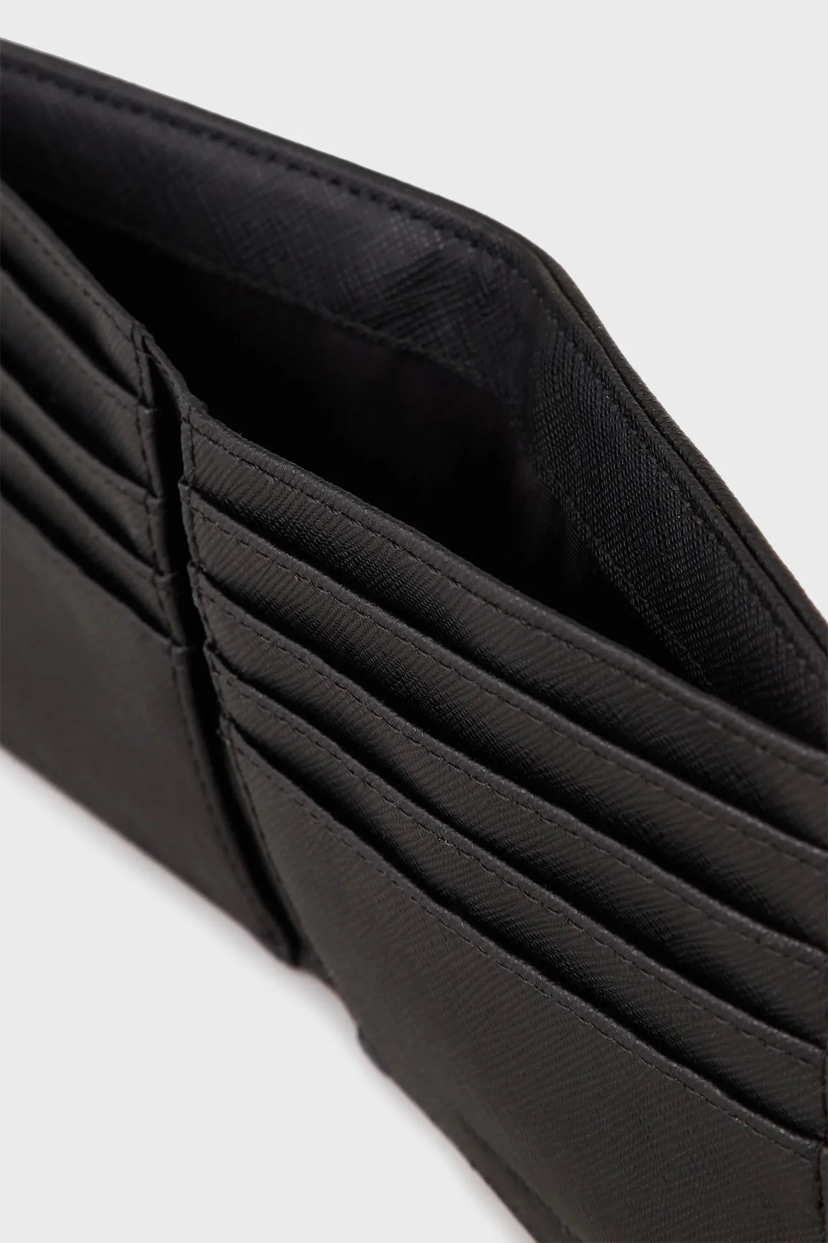 Emporio Armani Logolu Deri Erkek Cüzdan Y4R168 Y138E 81072 SİYAH - 4