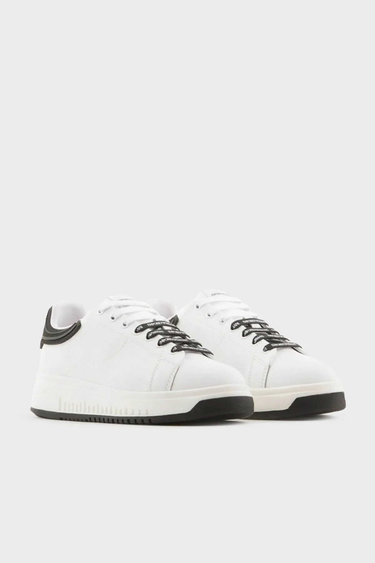 Emporio Armani Logolu Deri Sneaker Bayan Ayakkabı X3X024 XN825 D611 BEYAZ - 2