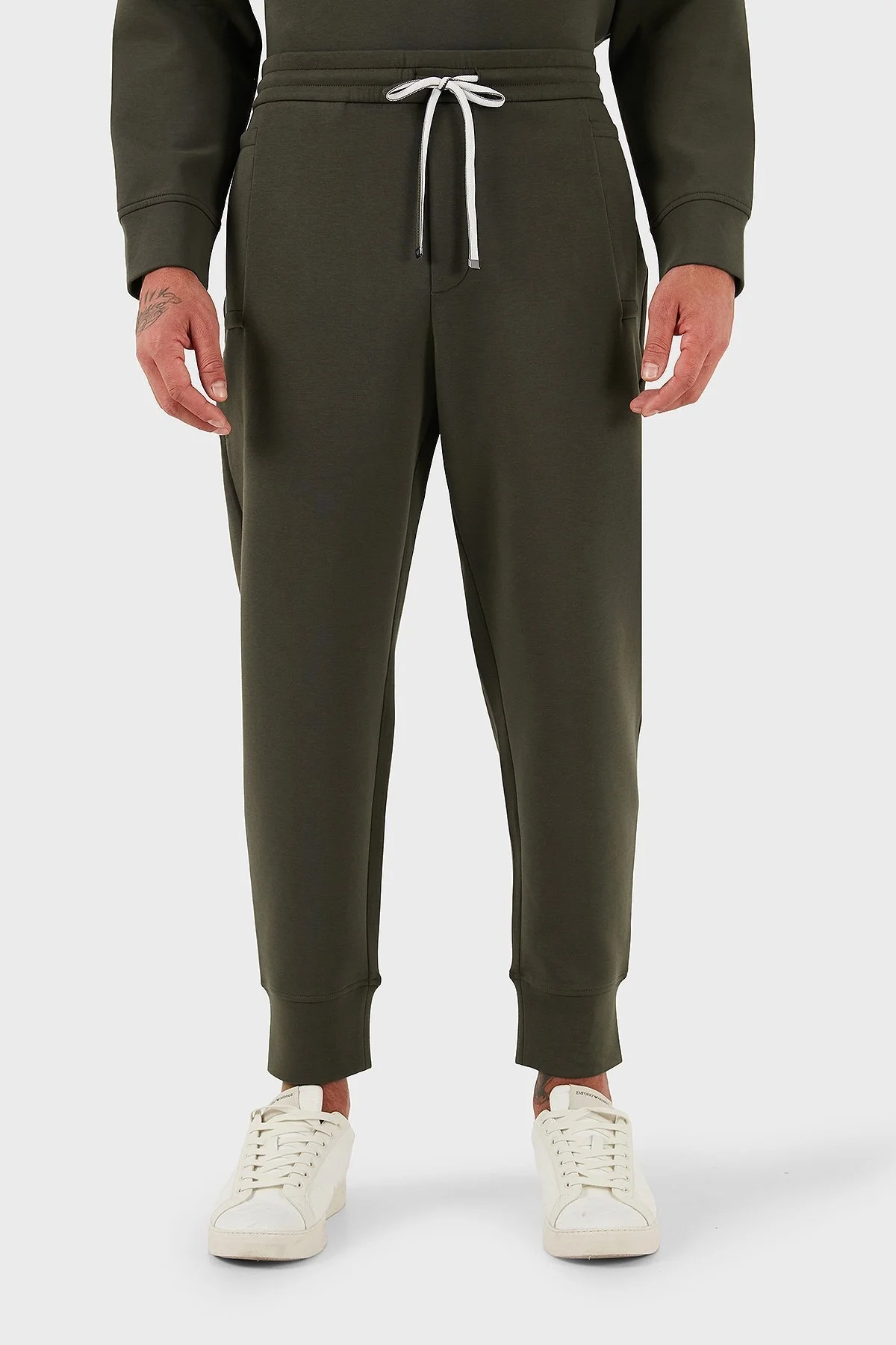 Emporio Armani Logolu Elastik Bel Bantlı Regular Fit Jogger Erkek Pantolon 8N1P92 1JHSZ U8120 HAKİ - 1