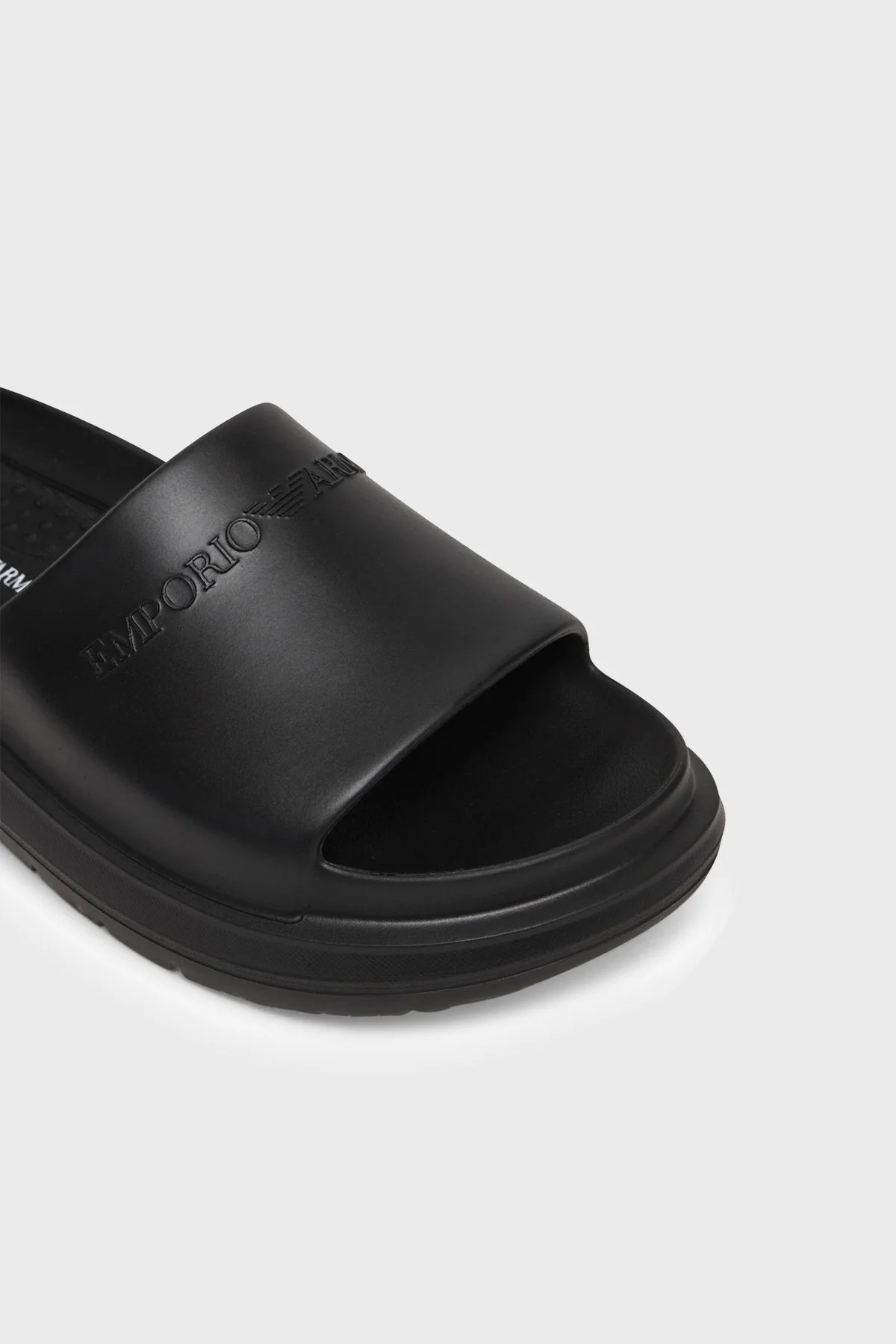 Emporio Armani Logolu Erkek Terlik EM005960 AF26000 UC001 SİYAH - 7