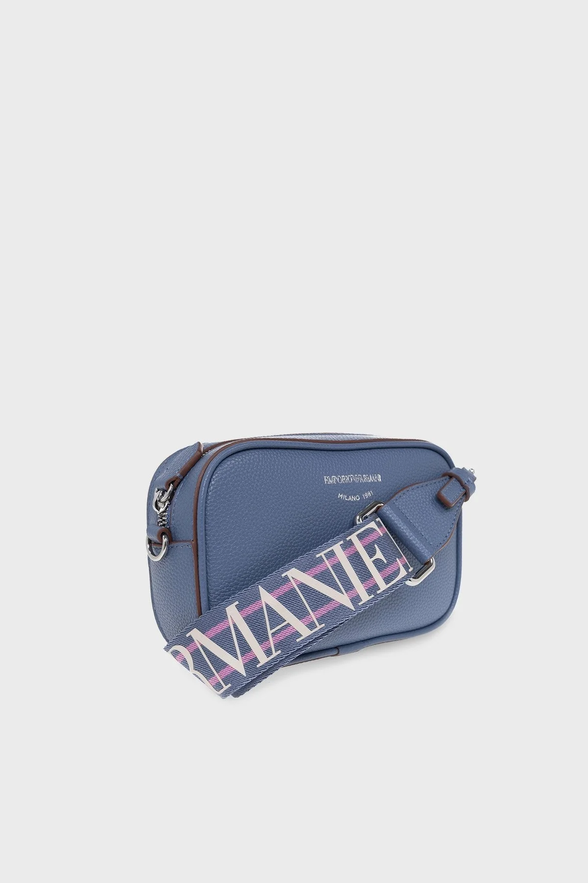 Emporio Armani Logolu Fermuarlı Bayan Çanta Y3H276 YFO5E 89587 MAVİ - 4