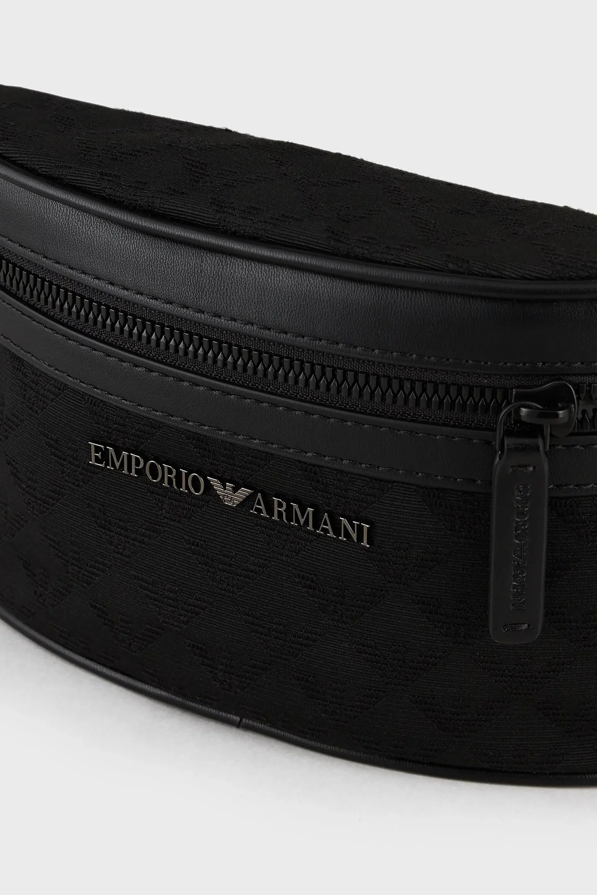 Emporio Armani Logolu Fermuarlı Erkek Bel Çantası Y4O312 Y022V 81336 SİYAH - 6