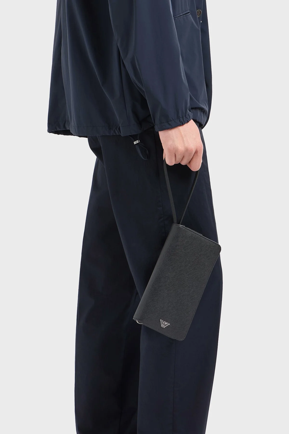 Emporio Armani Logolu Fermuarlı Erkek Cüzdan EM000987 AF13805 UC001 SİYAH - 10