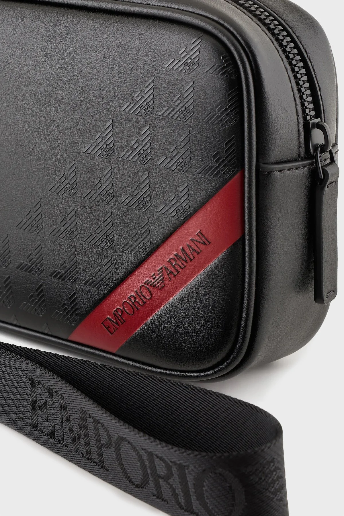 Emporio Armani Logolu Fermuarlı Erkek Traş Çantası Y4R356 YQ12V 80681 SİYAH - 5