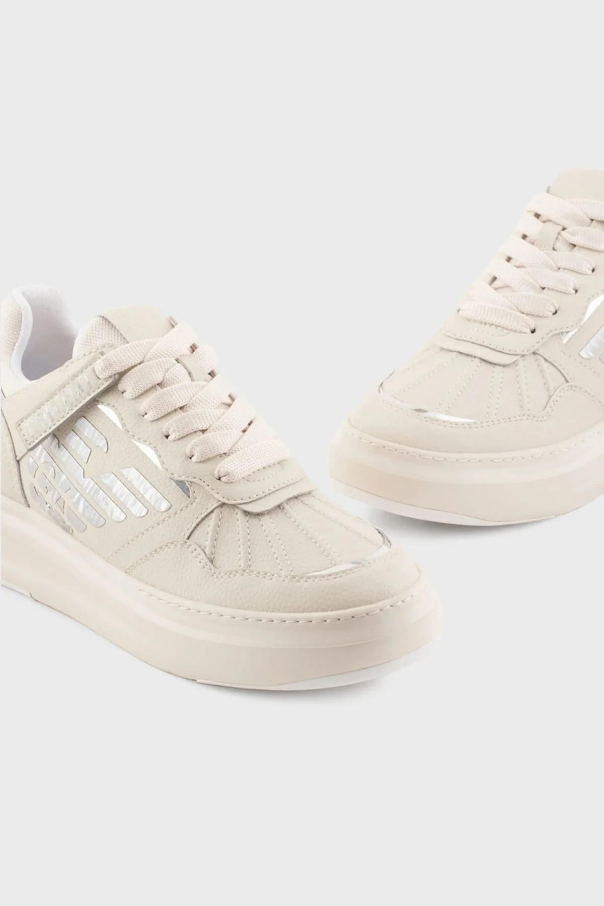 Emporio Armani Logolu Hakiki Deri Bayan Ayakkabı X3X165 XN704 M696 BEYAZ-GÜMÜŞ - 5