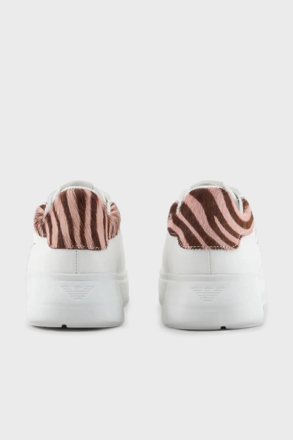Emporio Armani Logolu Hakiki Deri Sneaker Bayan Ayakkabı X3X024 XN388 R297 BEYAZ - 10