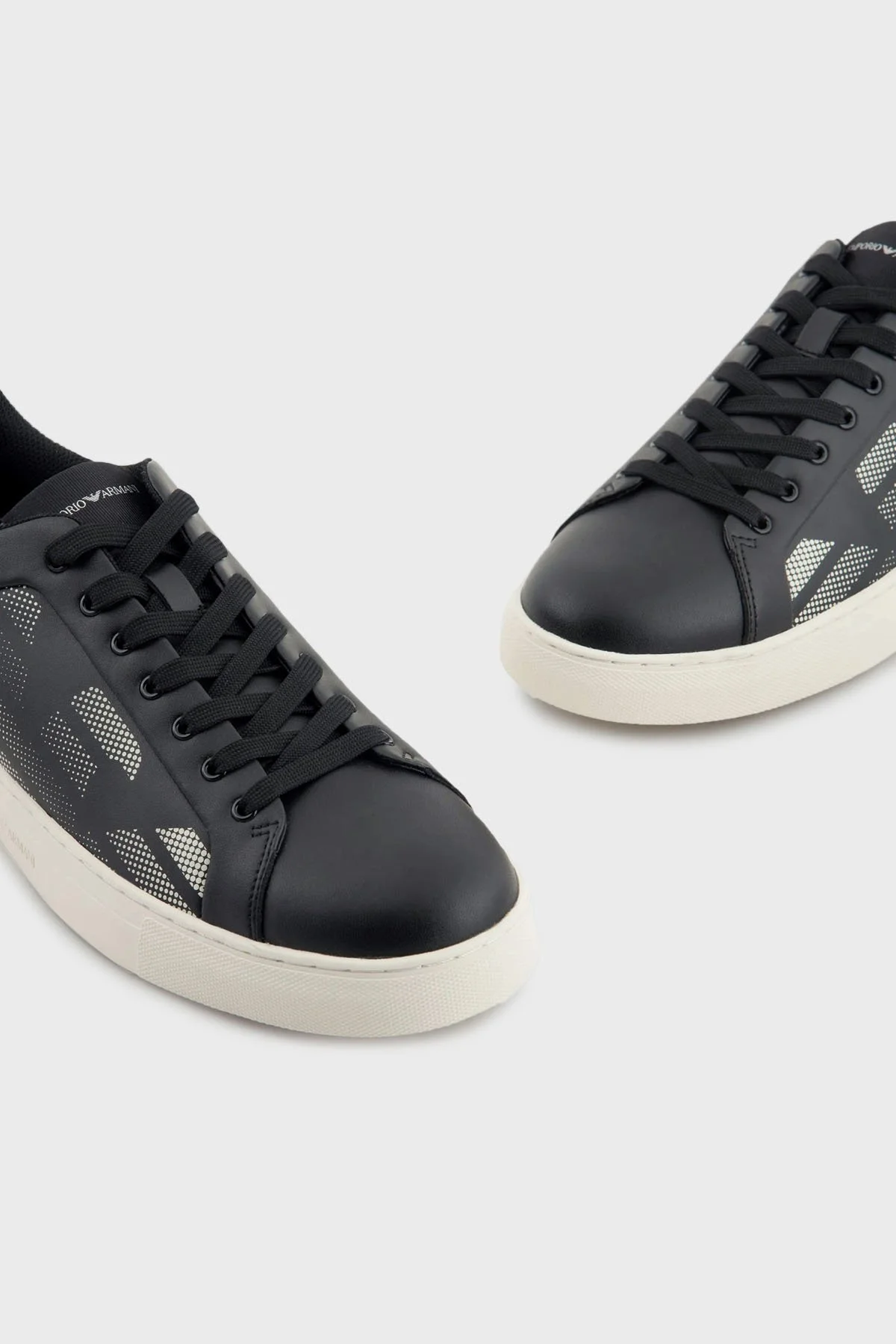 Emporio Armani Logolu Hakiki Deri Sneaker Erkek Ayakkabı X4X598 XR098 N814 SİYAH-BEYAZ - 5
