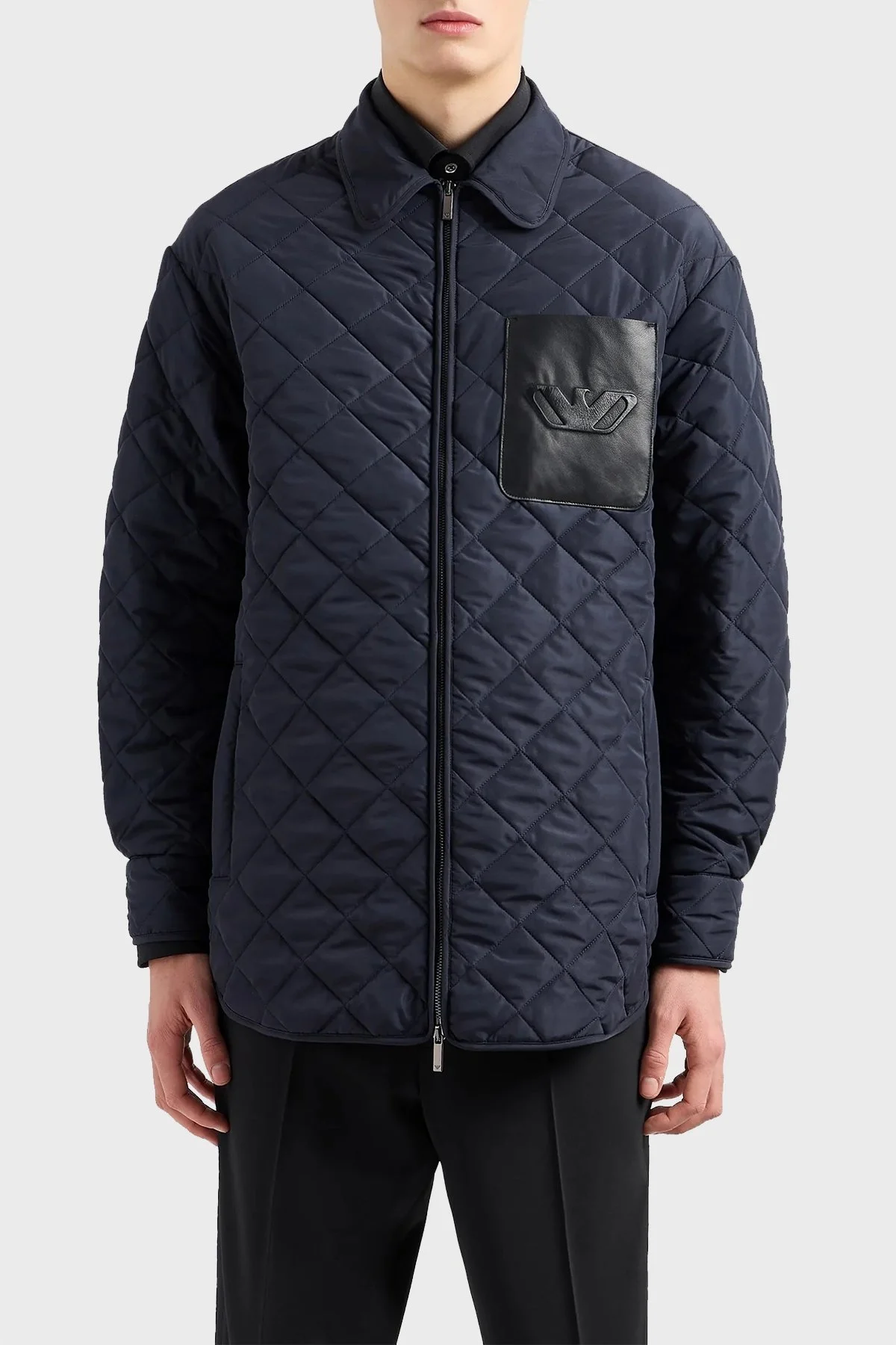 Emporio Armani Logolu Kapitoneli Fermuarlı Erkek Mont 6D1B6V 1K78Z 0922 LACİVERT - 1