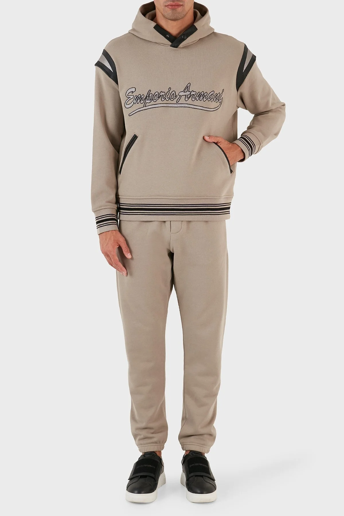 Emporio Armani Logolu Kapüşonlu Kanguru Cepli % 100 Pamuk Regular Fit Erkek Sweat 6R1MG1 1JWPZ 0643 BEJ - 5