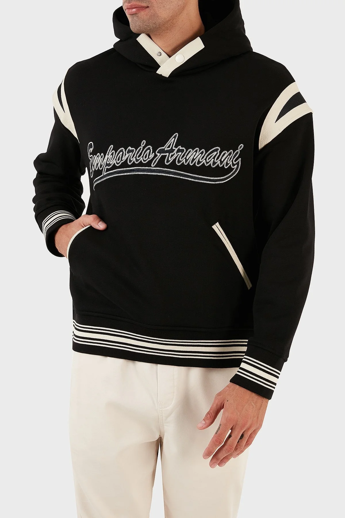 Emporio Armani Logolu Kapüşonlu Kanguru Cepli % 100 Pamuk Regular Fit Erkek Sweat 6R1MG1 1JWPZ 0999 SİYAH - 12