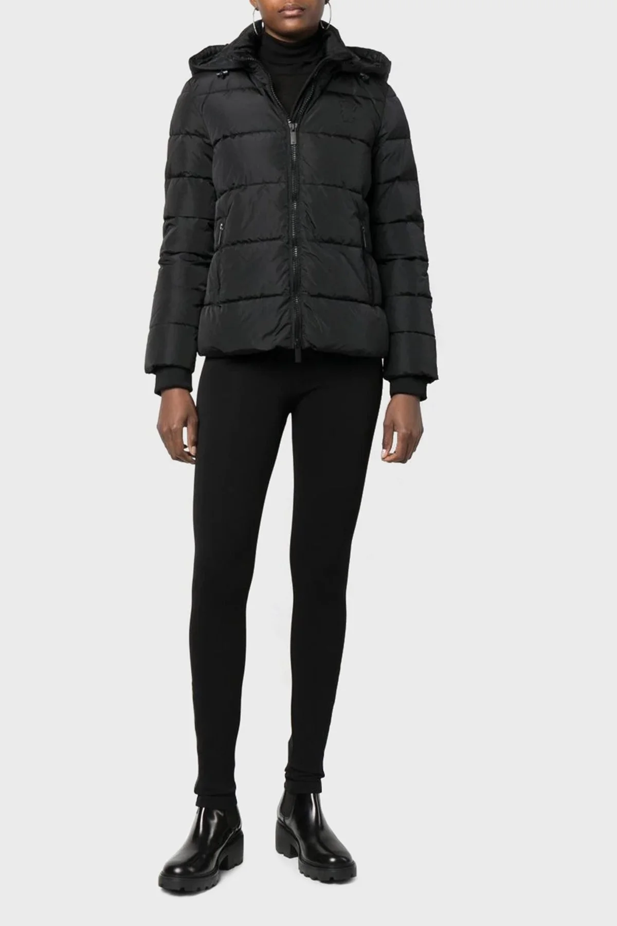 Emporio Armani Logolu Loose Fit Çıkarılabilir Kapüşonlu Cepli Bayan Mont 6L2B86 2NGAZ 0999 SİYAH - 1