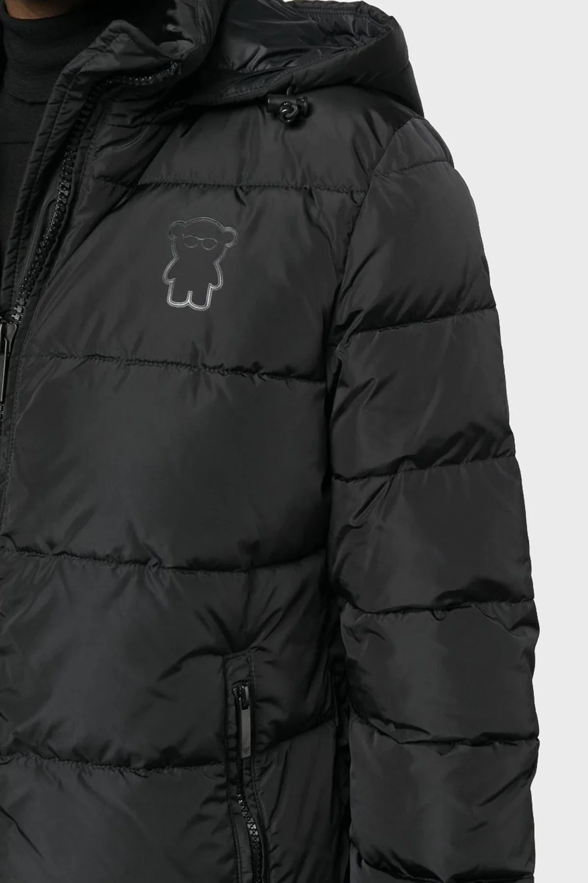 Emporio Armani Logolu Loose Fit Çıkarılabilir Kapüşonlu Cepli Bayan Mont 6L2B86 2NGAZ 0999 SİYAH - 4