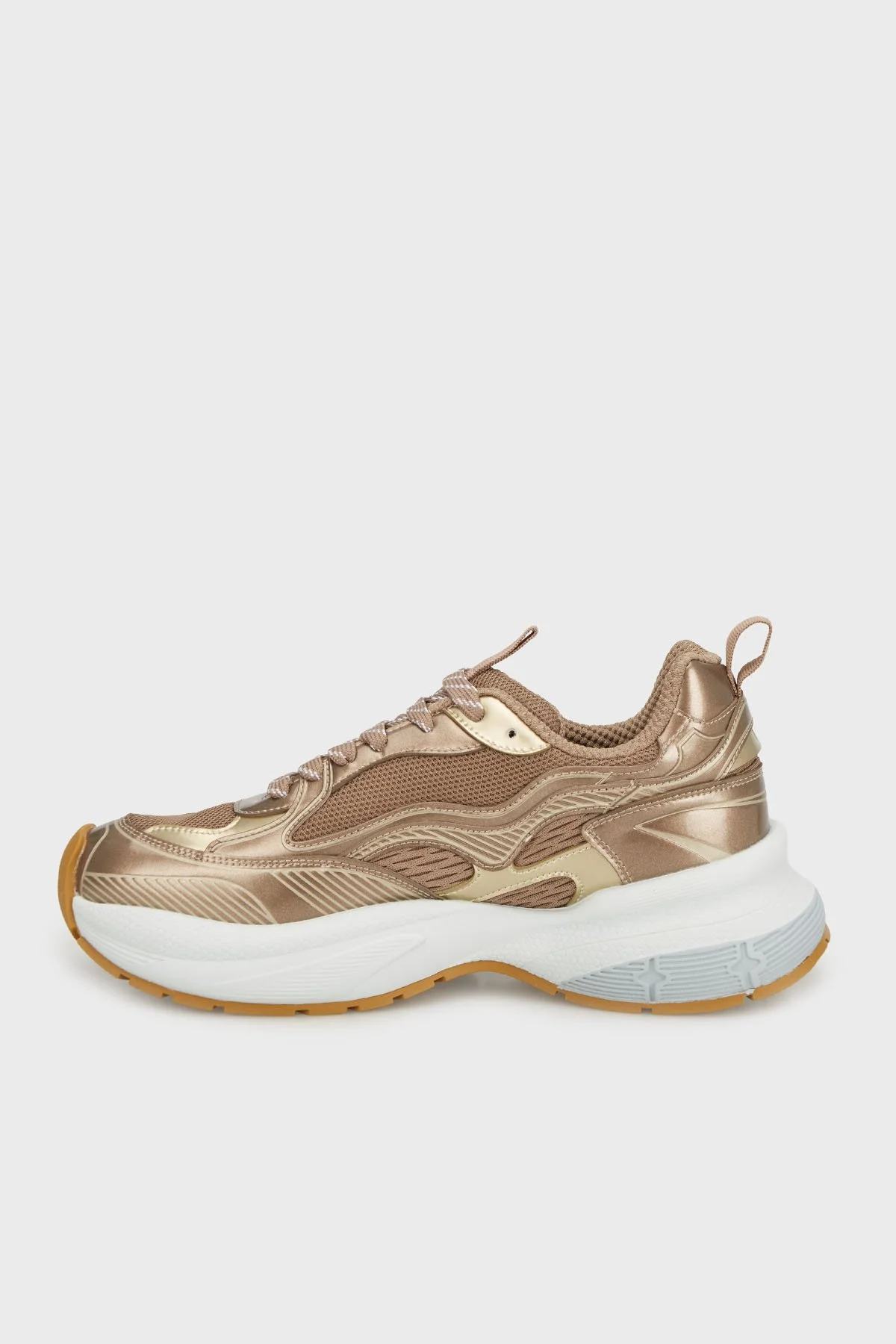 Emporio Armani Logolu Metalik Detaylı Kalın Taban Sneaker Kadın Ayakkabı EW003056 AF19766 M6203 KAHVE - 2