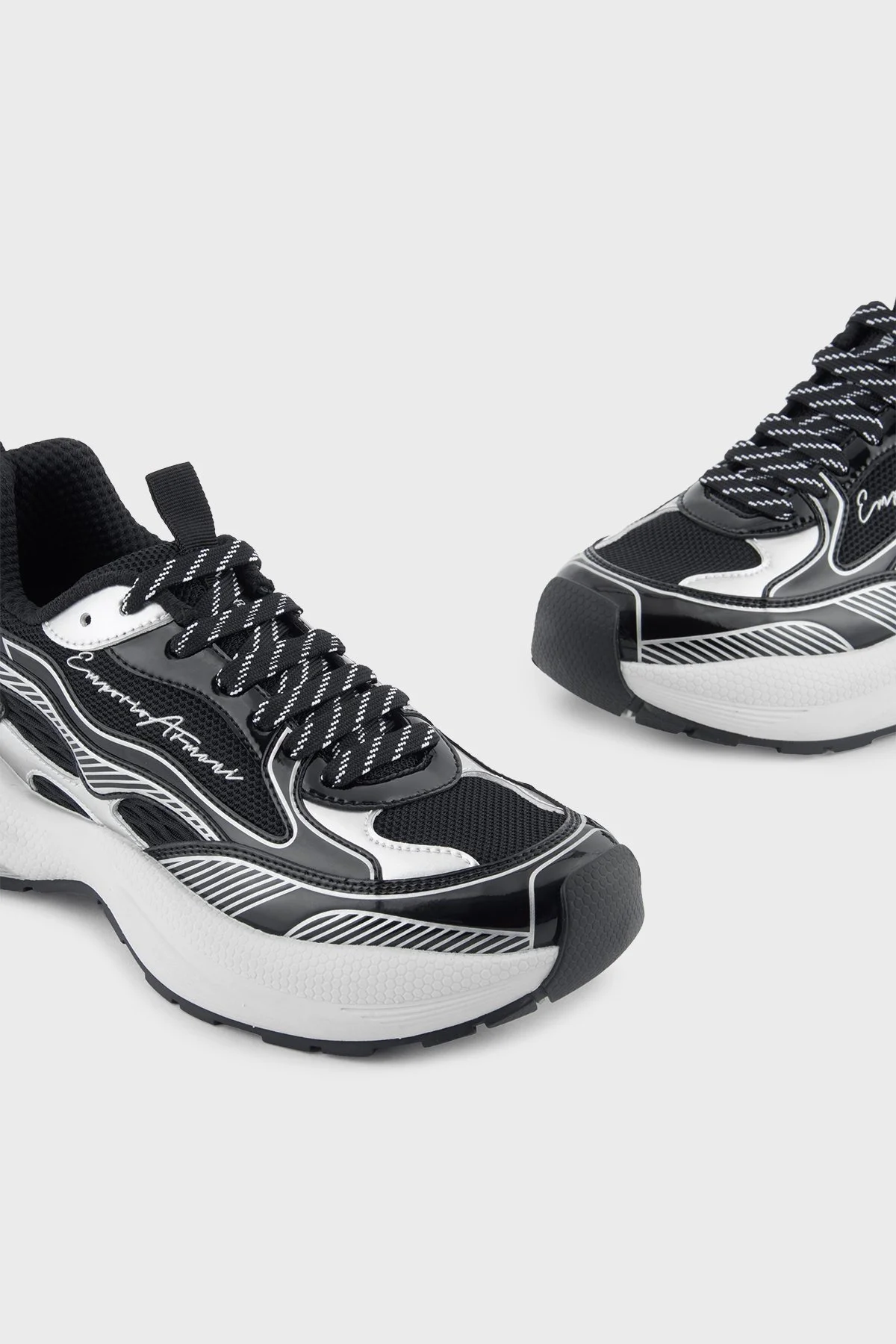 Emporio Armani Logolu Metalik Detaylı Kalın Taban Sneaker Bayan Ayakkabı EW003056 AF19766 MC372 SİYAH-GÜMÜŞ - 4