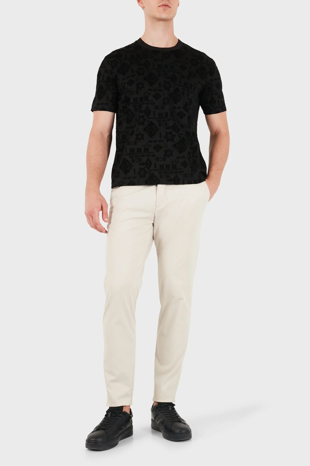 Emporio Armani Logolu Pamuklu Kadife Detaylı Bisiklet Yaka Erkek T Shirt EM007343 AF10017 FC377 Siyah - 2
