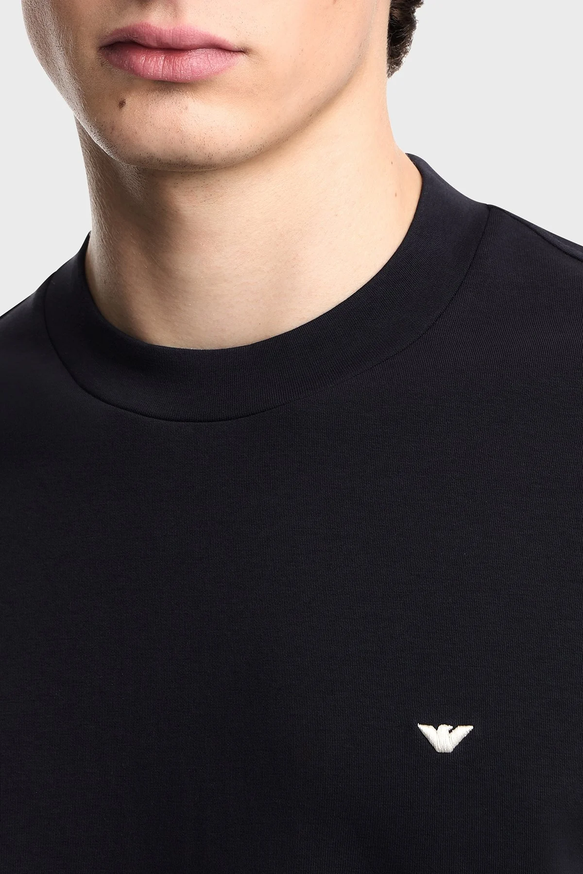 Emporio Armani Logolu Pamuklu Regular Fit Bisiklet Yaka Erkek Sweat EM004533 AF10013 UB118 LACİVERT - 4