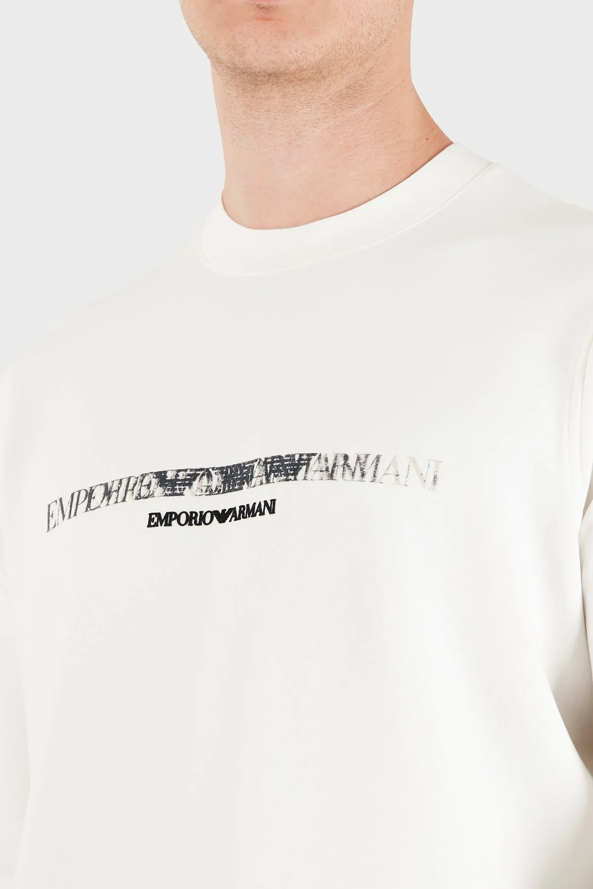 Emporio Armani Logolu Pamuklu Regular Fit Bisiklet Yaka Erkek Sweat EM007352 AF10013 M0497 Beyaz - 5