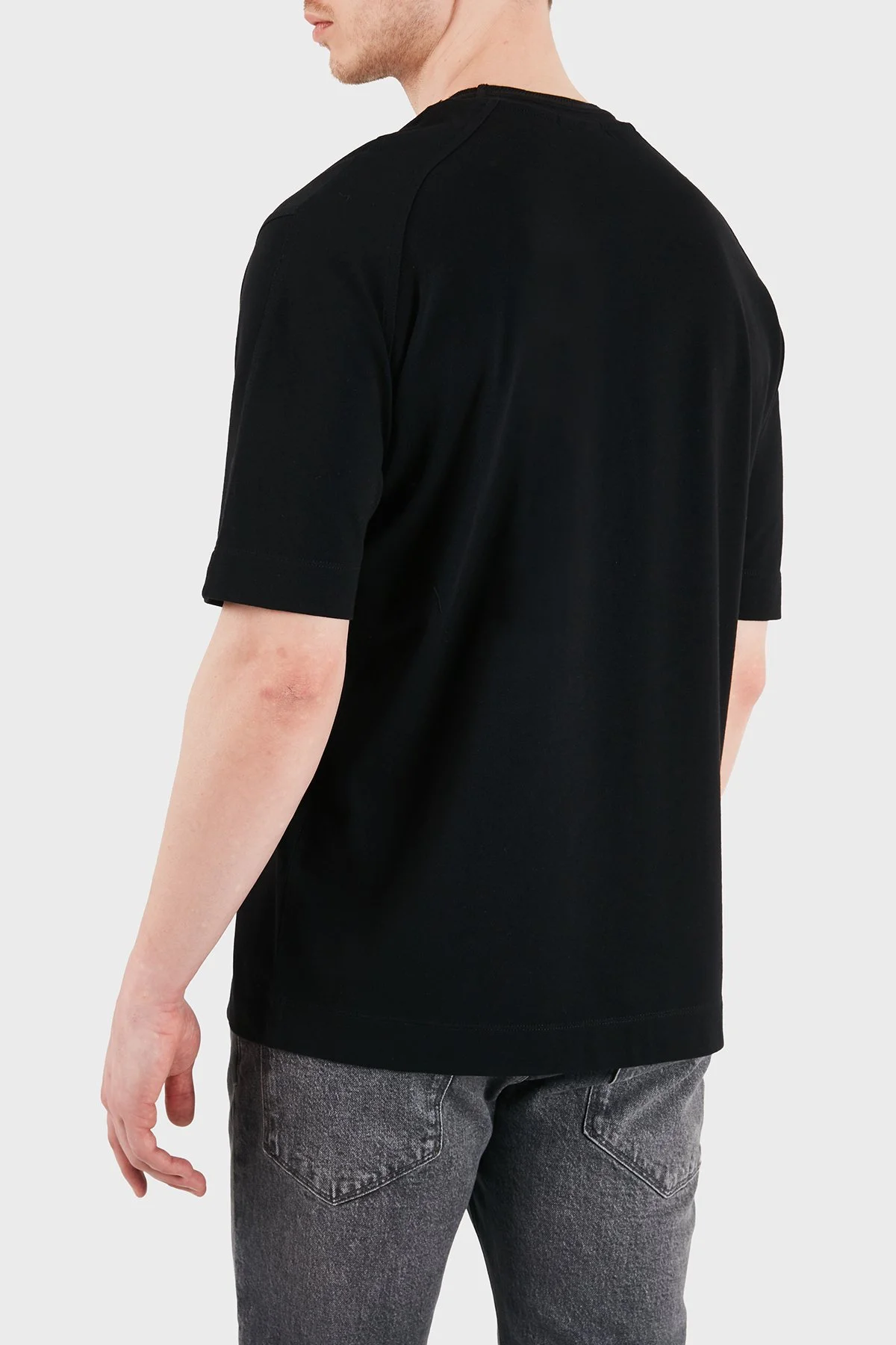 Emporio Armani Logolu Pamuklu Regular Fit Bisiklet Yaka Erkek T Shirt EM005247 AF13715 UC001 SİYAH - 3