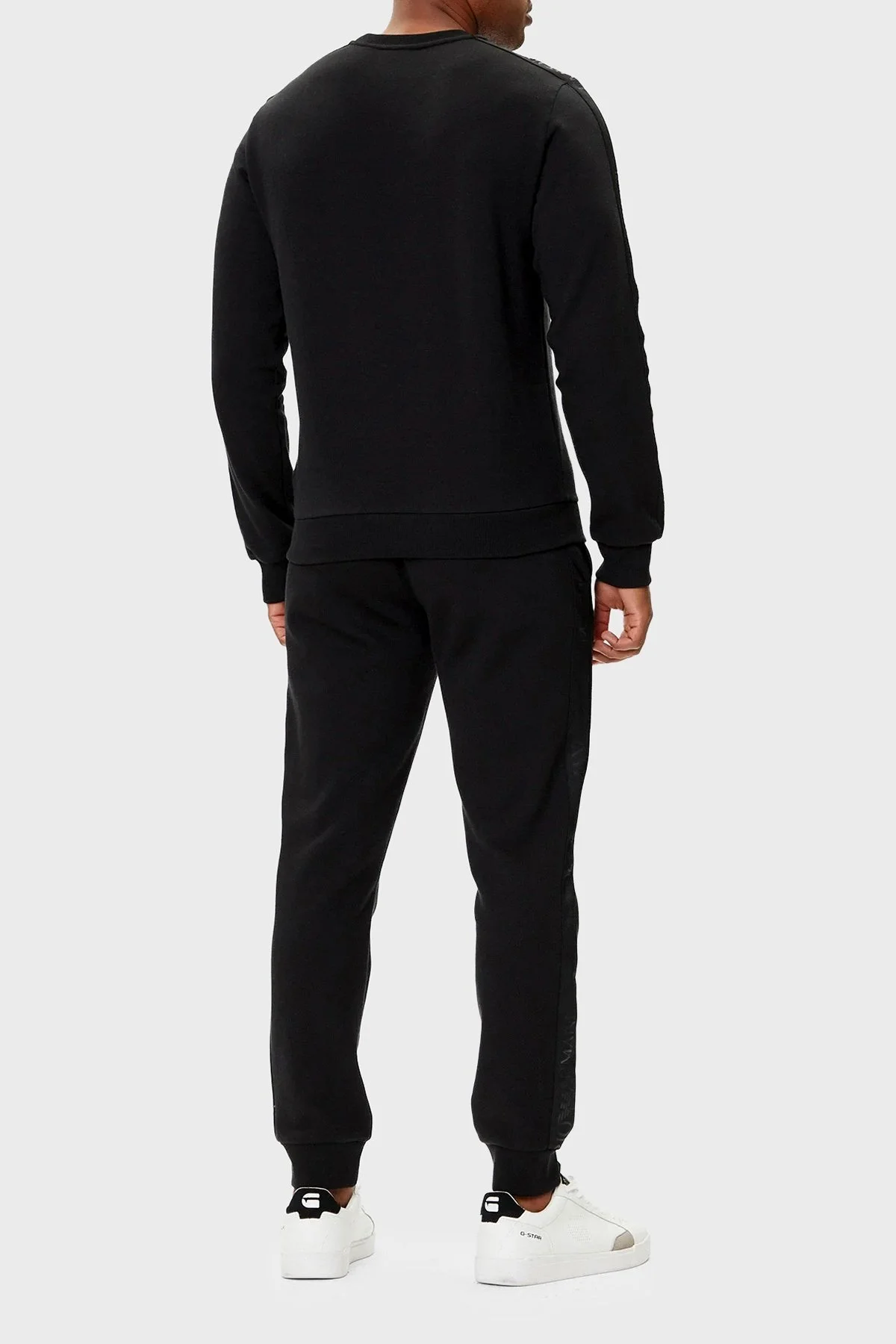 Emporio Armani Logolu Pamuklu Regular Fit Bisiklet Yaka Normal Bel Erkek Eşofman Takımı EM001922 AF14976 UC001 SİYAH - 2