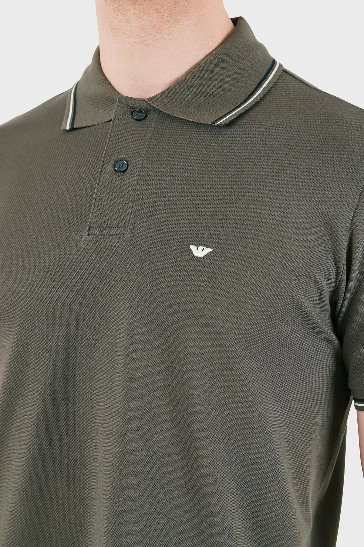 Emporio Armani Logolu Pamuklu Regular Fit Düğmeli Erkek Polo EM004606 AF23090 U8143 HAKİ - 5