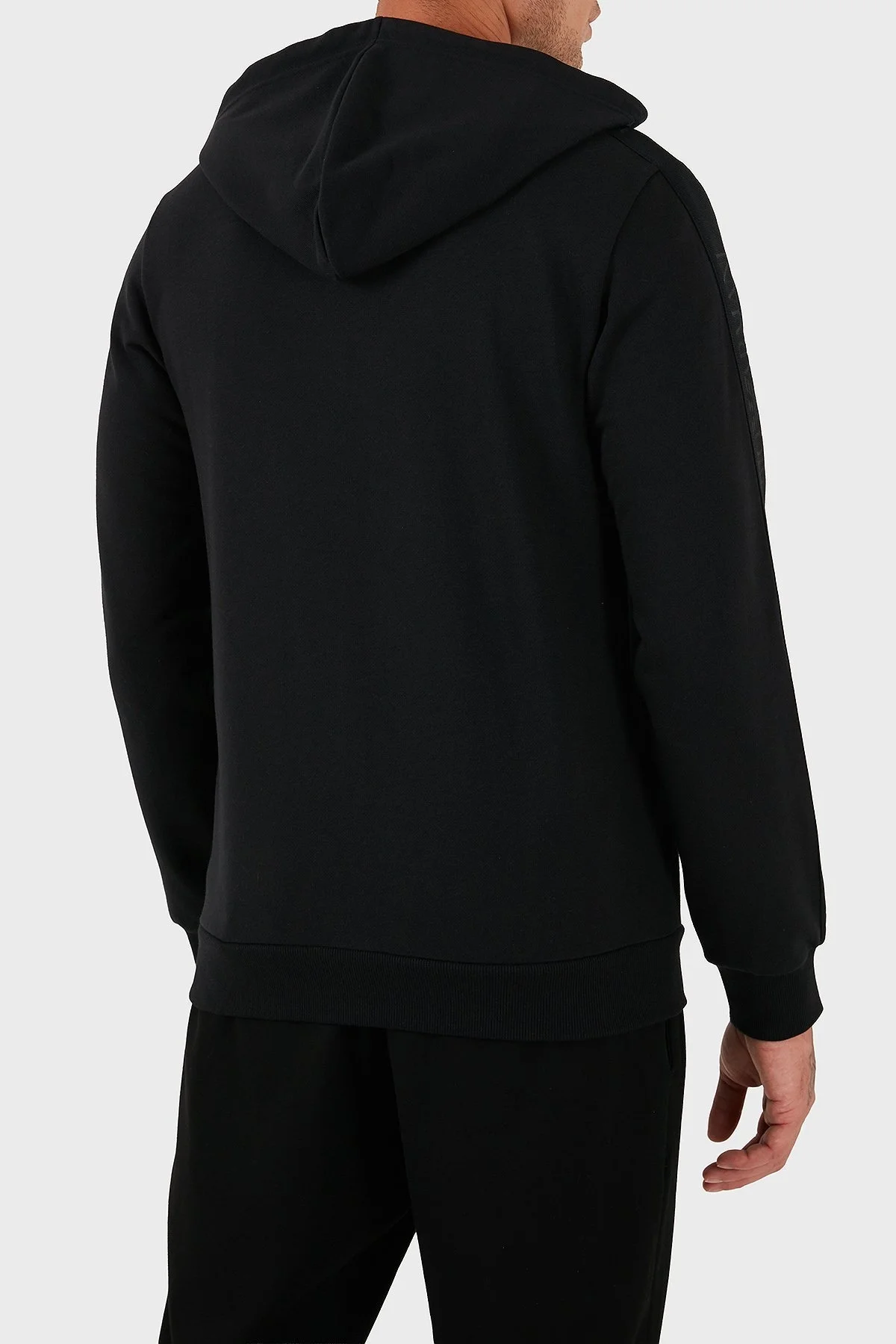 Emporio Armani Logolu Pamuklu Regular Fit Kapüşonlu Erkek Sweat EM000653 AF14976 UC001 SİYAH - 3