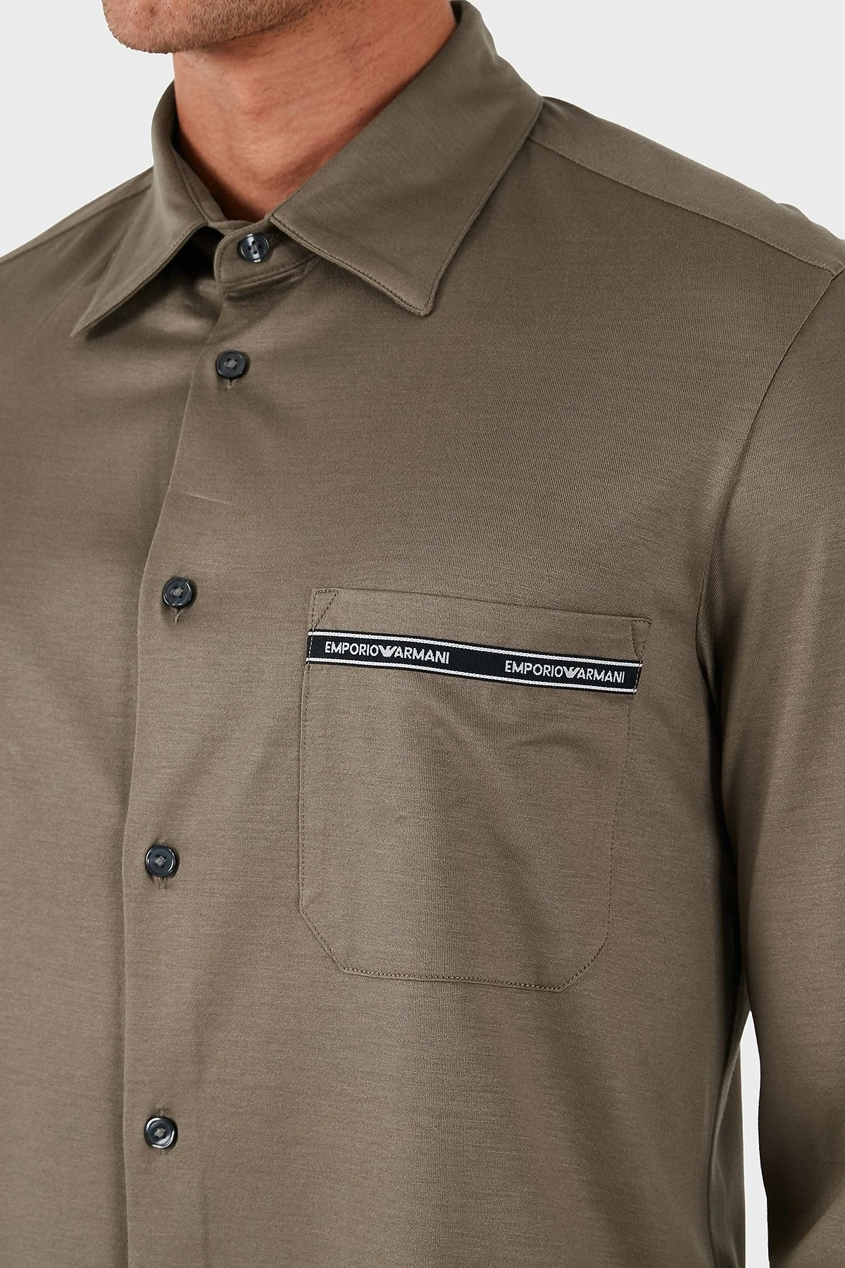 Emporio Armani Logolu Pamuklu Regular Fit Klasik Yaka Erkek Gömlek EM003055 AF10761 U6189 BEJ - 5
