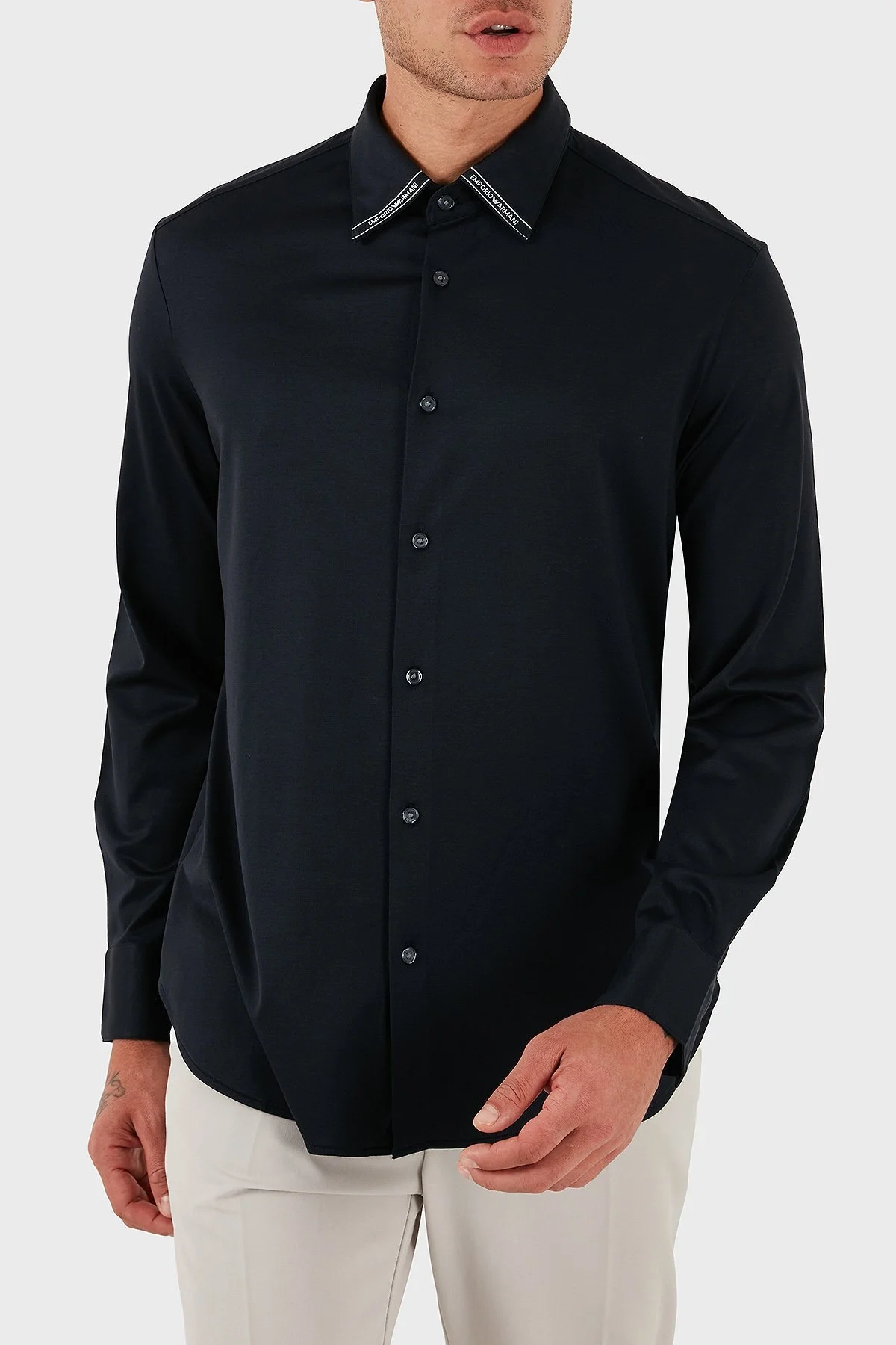 Emporio Armani Logolu Pamuklu Regular Fit Klasik Yaka Erkek Gömlek EM003055 AF10761 UB118 LACİVERT - 4