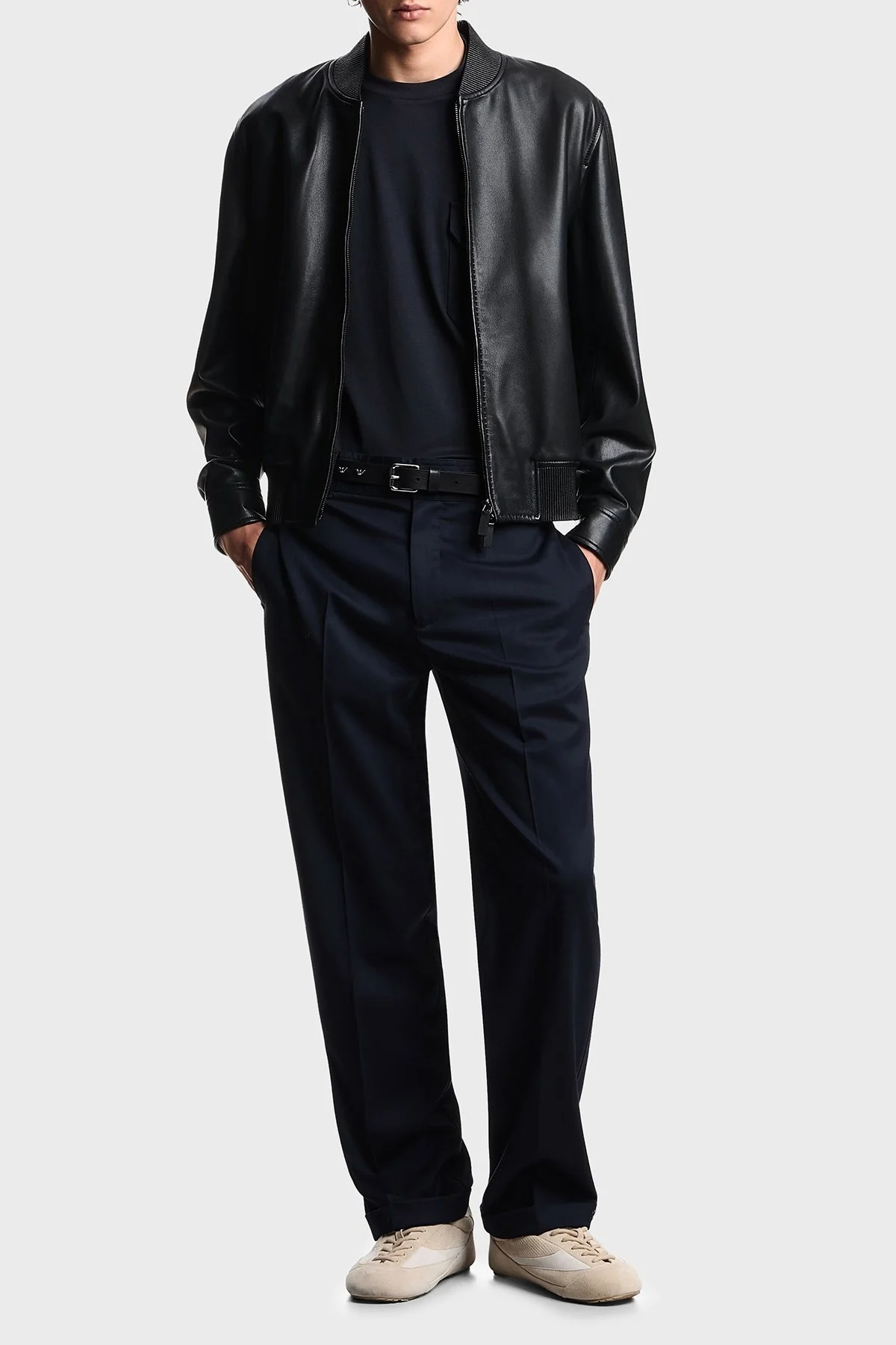 Emporio Armani Logolu Pamuklu Regular Fit Tek Göğüs Cepli Erkek T Shirt EM002978 AF10761 UB118 LACİVERT - 2