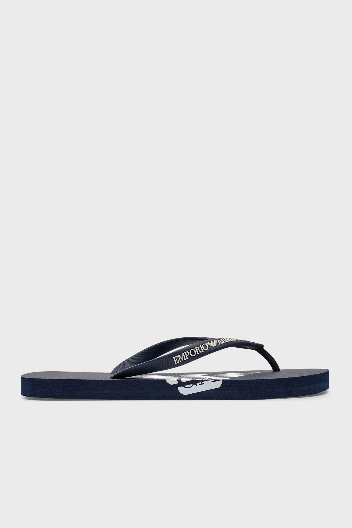 Emporio Armani Logolu Parmak Arası Unisex Terlik XVQS08 XN746 N527 LACİVERT-BEYAZ - 1