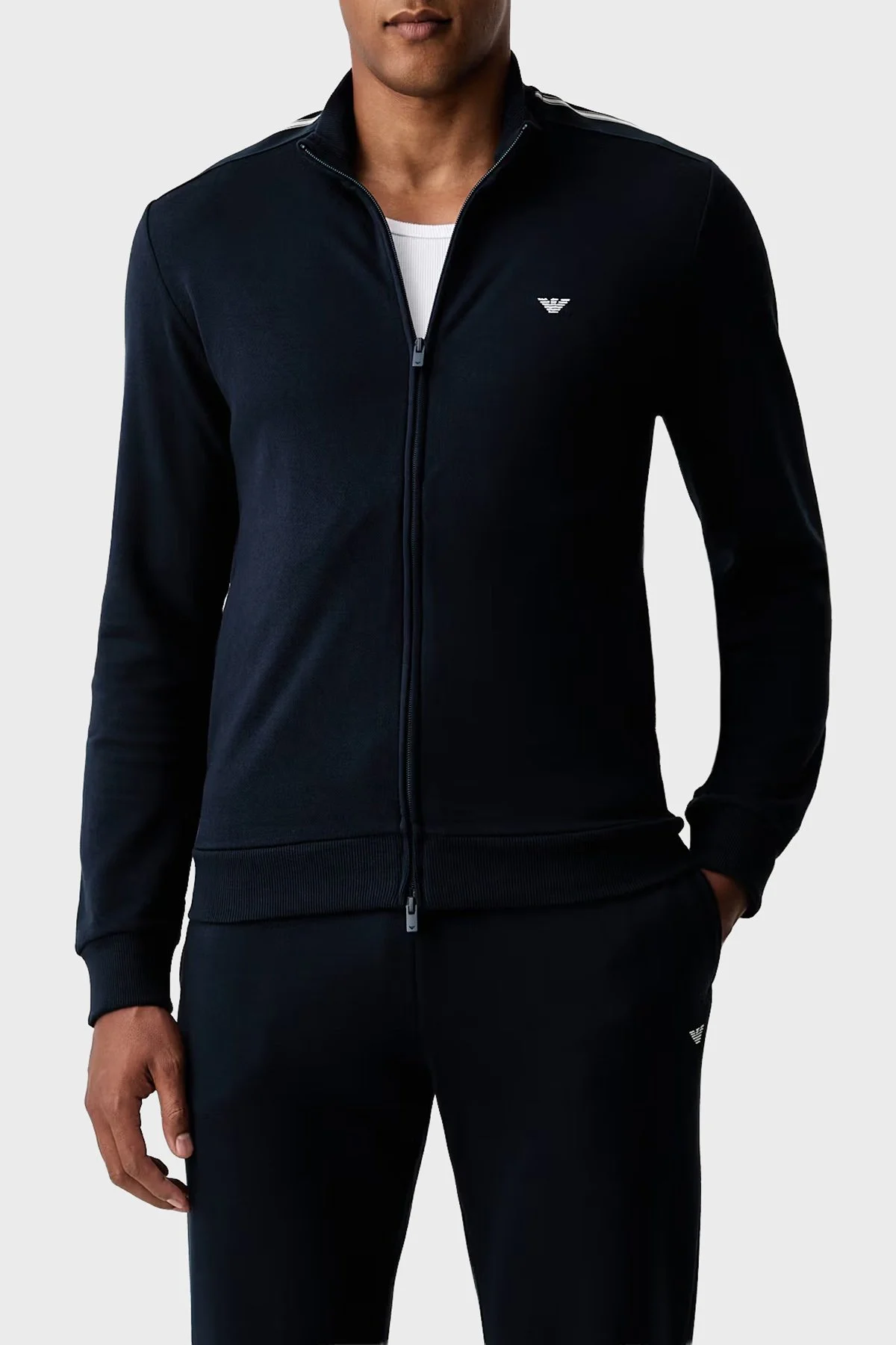 Emporio Armani Logolu Regular Fit Dik Yaka Erkek Eşofman Takımı EM006961 AF25024 UB102 Lacivert - 2