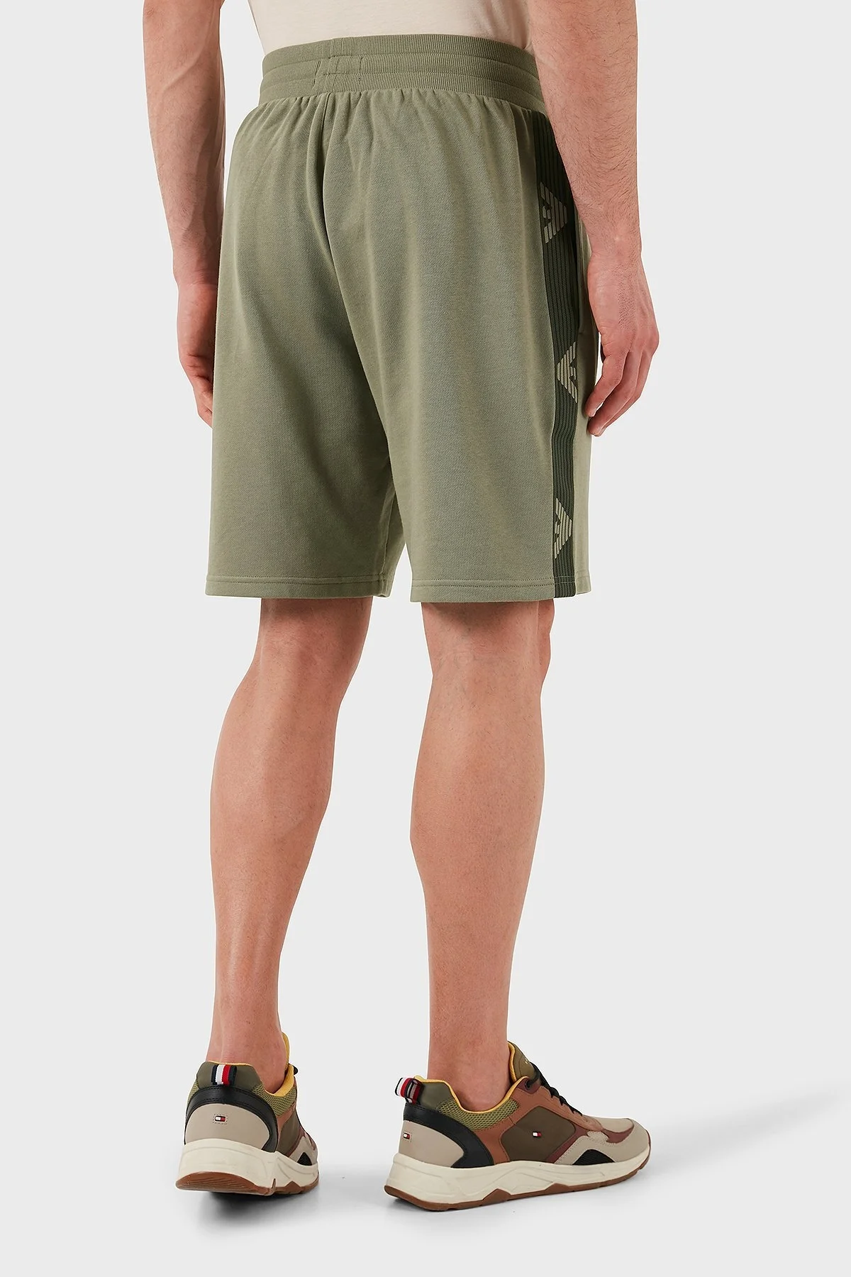 Emporio Armani Logolu Regular Fit Elastil Bel Pamuklu Erkek Short EM000495 AF10781 U6274 HAKİ - 6