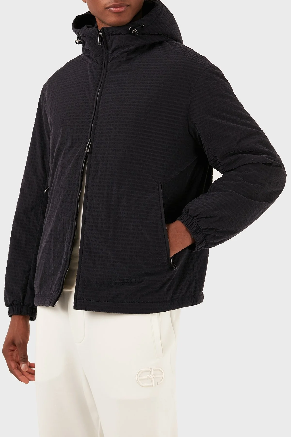 Emporio Armani Logolu Regular Fit Kapüşonlu Erkek Mont 3D1BA8 1NJXZ 0920 LACİVERT - 2