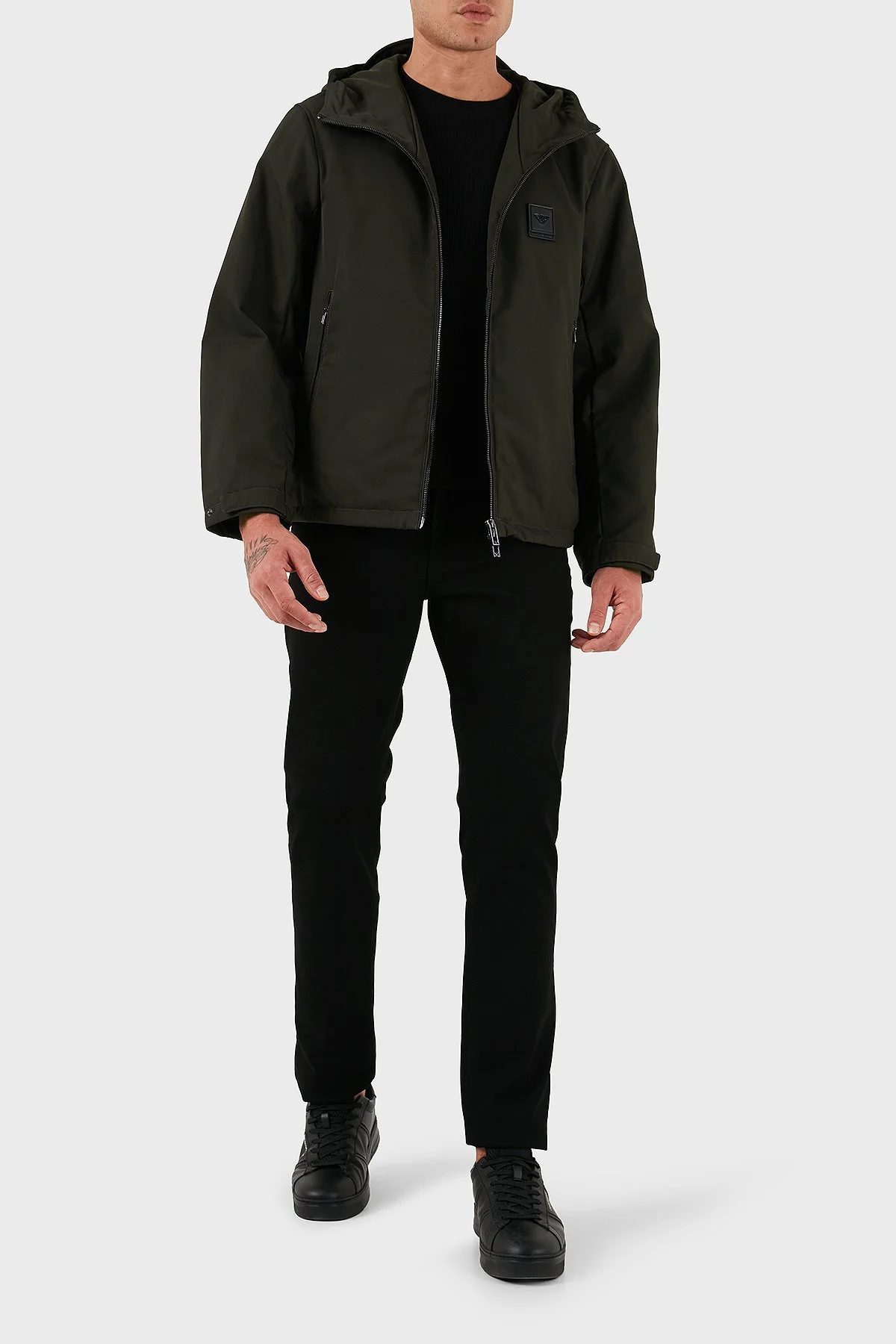 Emporio Armani Logolu Regular Fit Kapüşonlu Erkek Mont EM003417 AF18264 U8120 HAKİ - 2