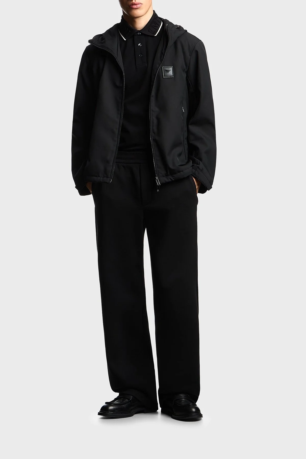 Emporio Armani Logolu Regular Fit Kapüşonlu Erkek Mont EM003417 AF18264 UC001 SİYAH - 2