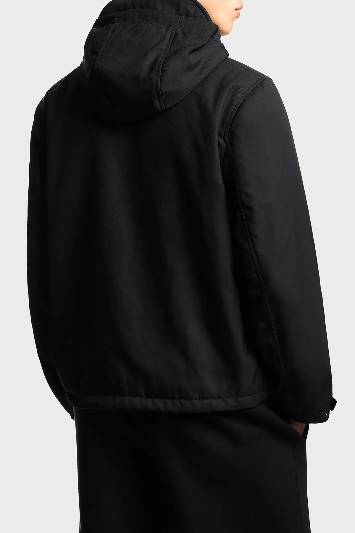 Emporio Armani Logolu Regular Fit Kapüşonlu Erkek Mont EM003417 AF18264 UC001 SİYAH - 3