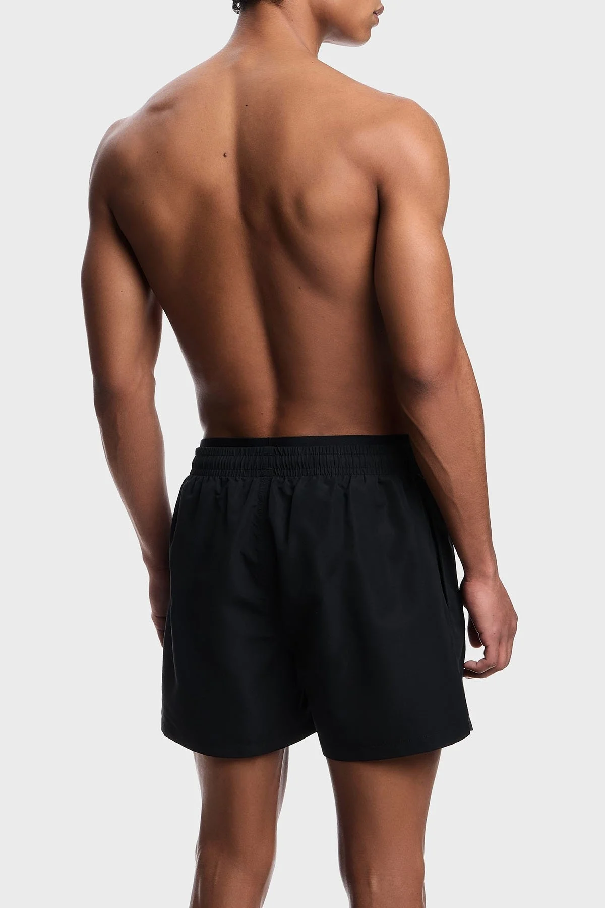 Emporio Armani Logolu Regular Fit Normal Bel Cepli Erkek Mayo Short EM000686 AF12329 MC117 SİYAH-BEYAZ - 2