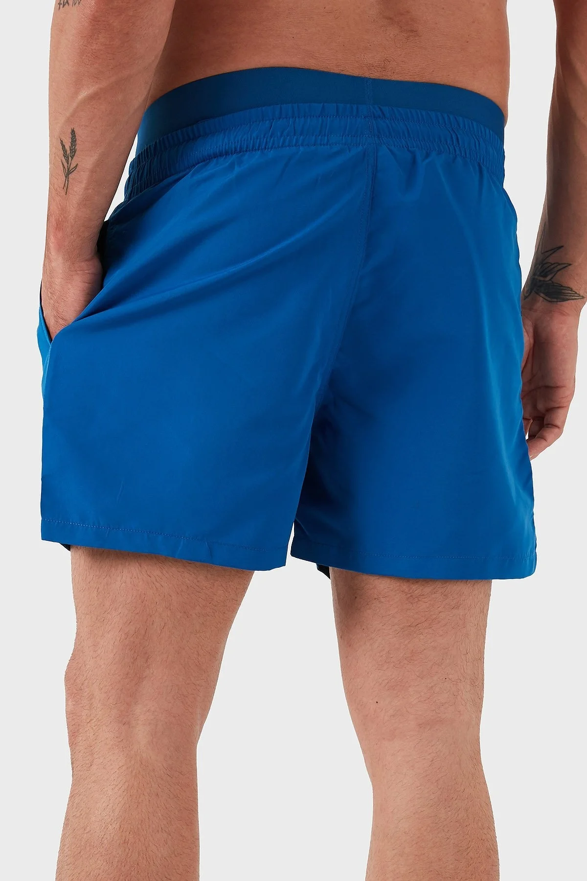 Emporio Armani Logolu Regular Fit Normal Bel Cepli Erkek Mayo Short EM000686 AF12329 UB057 SAKS - 7