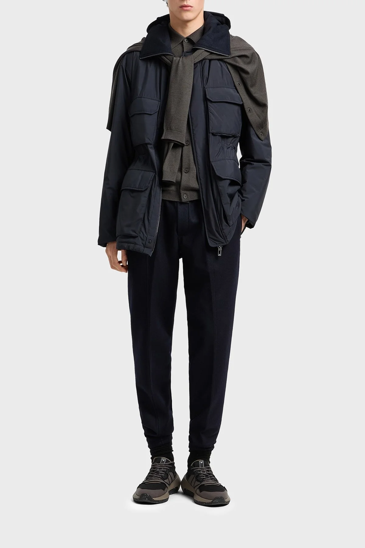 Emporio Armani Logolu Regular Fit Su İtici Kapüşonlu Şişme Erkek Mont EM003184 AF18503 UB118 LACİVERT - 2