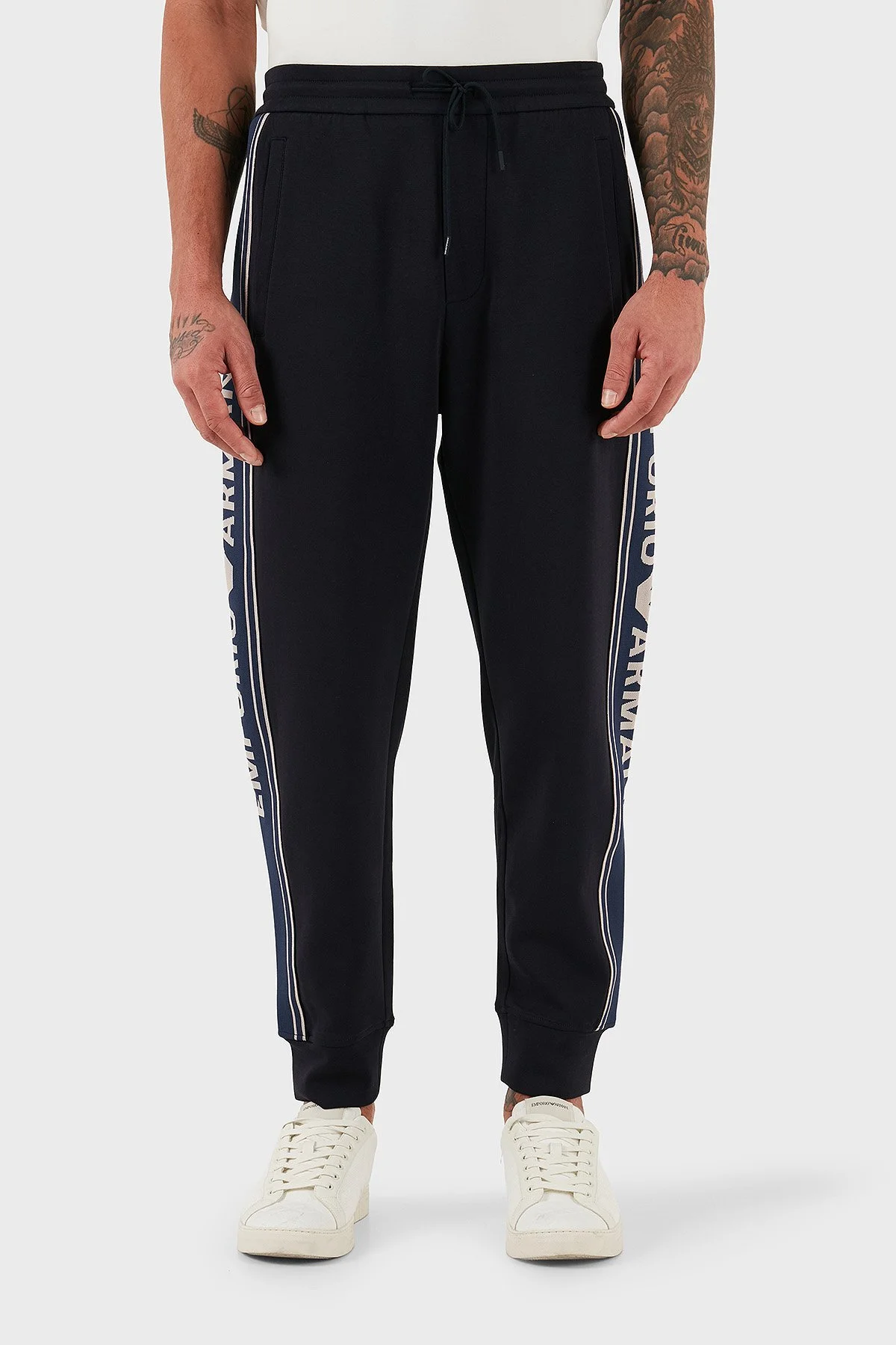 Emporio Armani Logolu Relaxed Fit Normal Bel Lastikli Paça Jogger Erkek Pantolon EM002914 AF10013 UB118 LACİVERT - 2