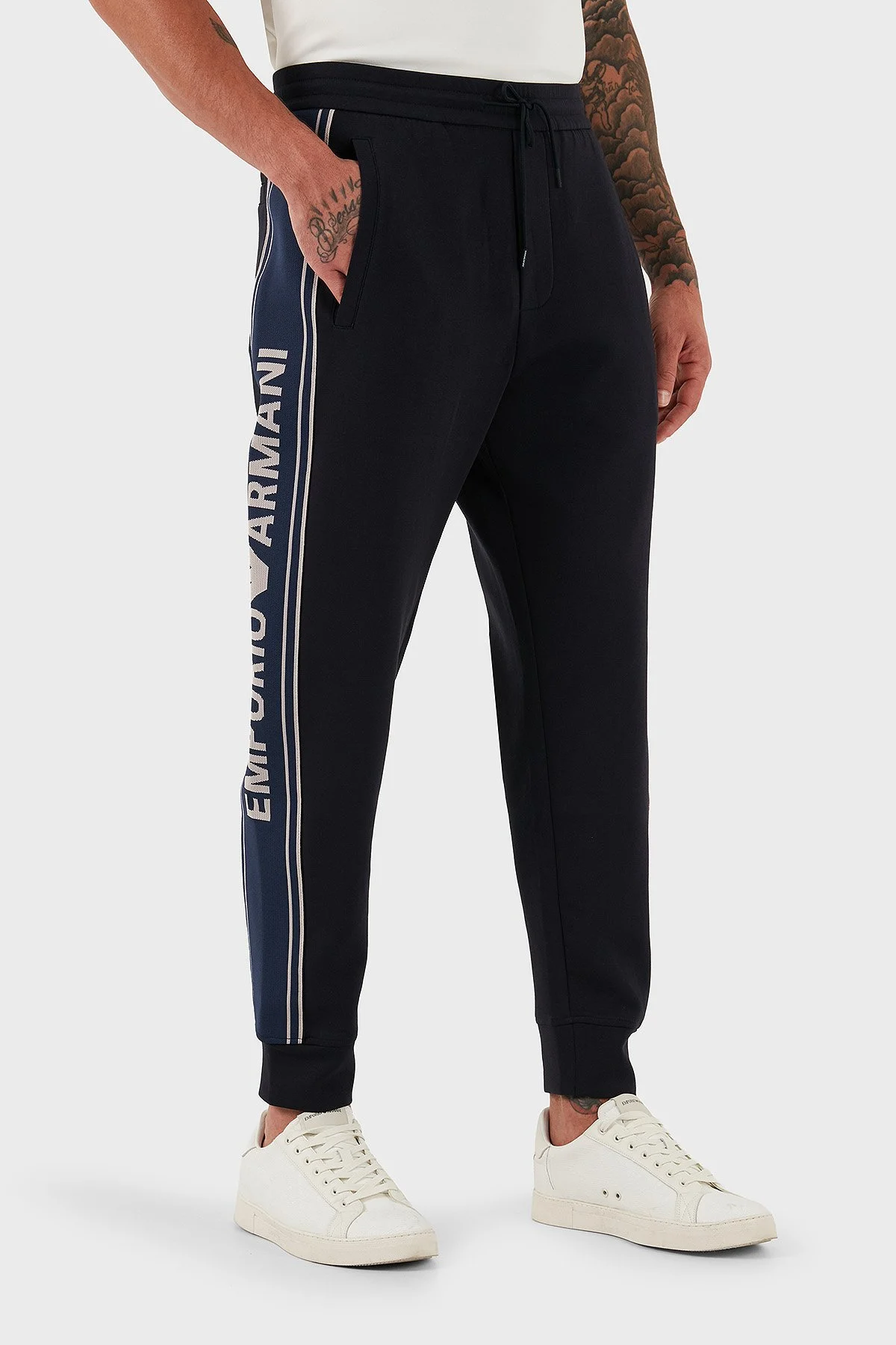 Emporio Armani Logolu Relaxed Fit Normal Bel Lastikli Paça Jogger Erkek Pantolon EM002914 AF10013 UB118 LACİVERT - 5