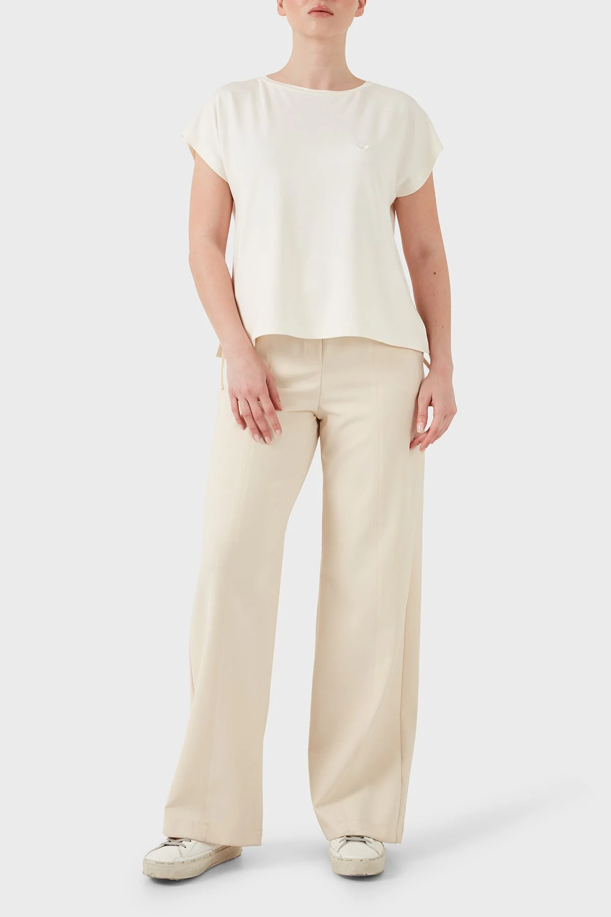 Emporio Armani Logolu Relaxed Fit Yuvarlak Yaka Kadın T Shirt EW002908 AF19032 U1054 EKRU - 2