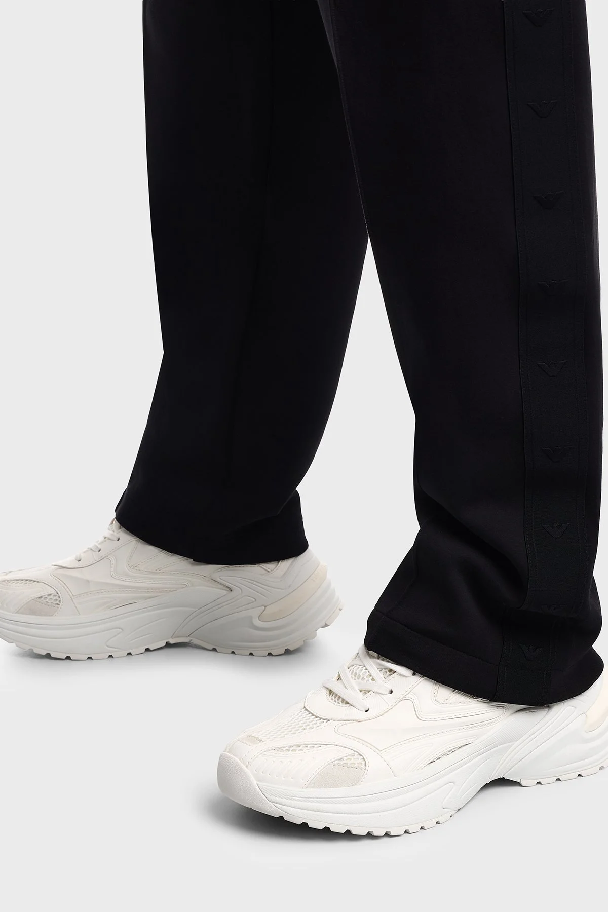 Emporio Armani Logolu Sneaker Erkek Ayakkabı EM004829 AF23185 M0360 BEYAZ - 2